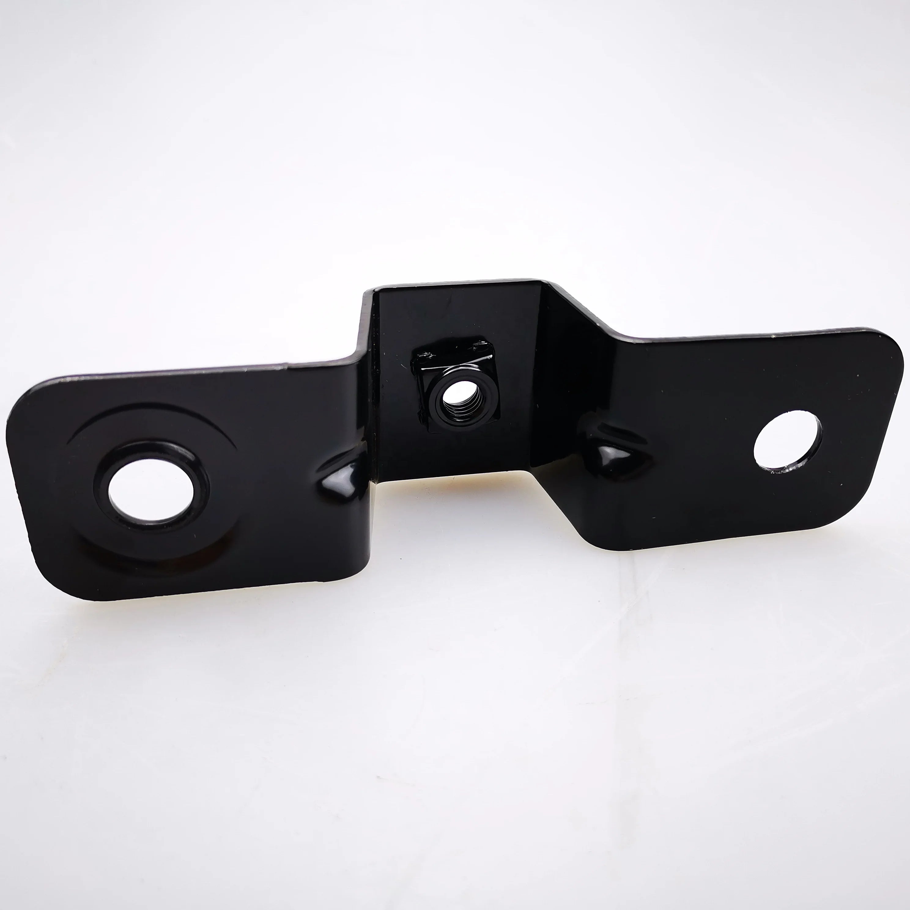 SAIC MAXUS T60 Lower Protective Plate Bracket C00056682