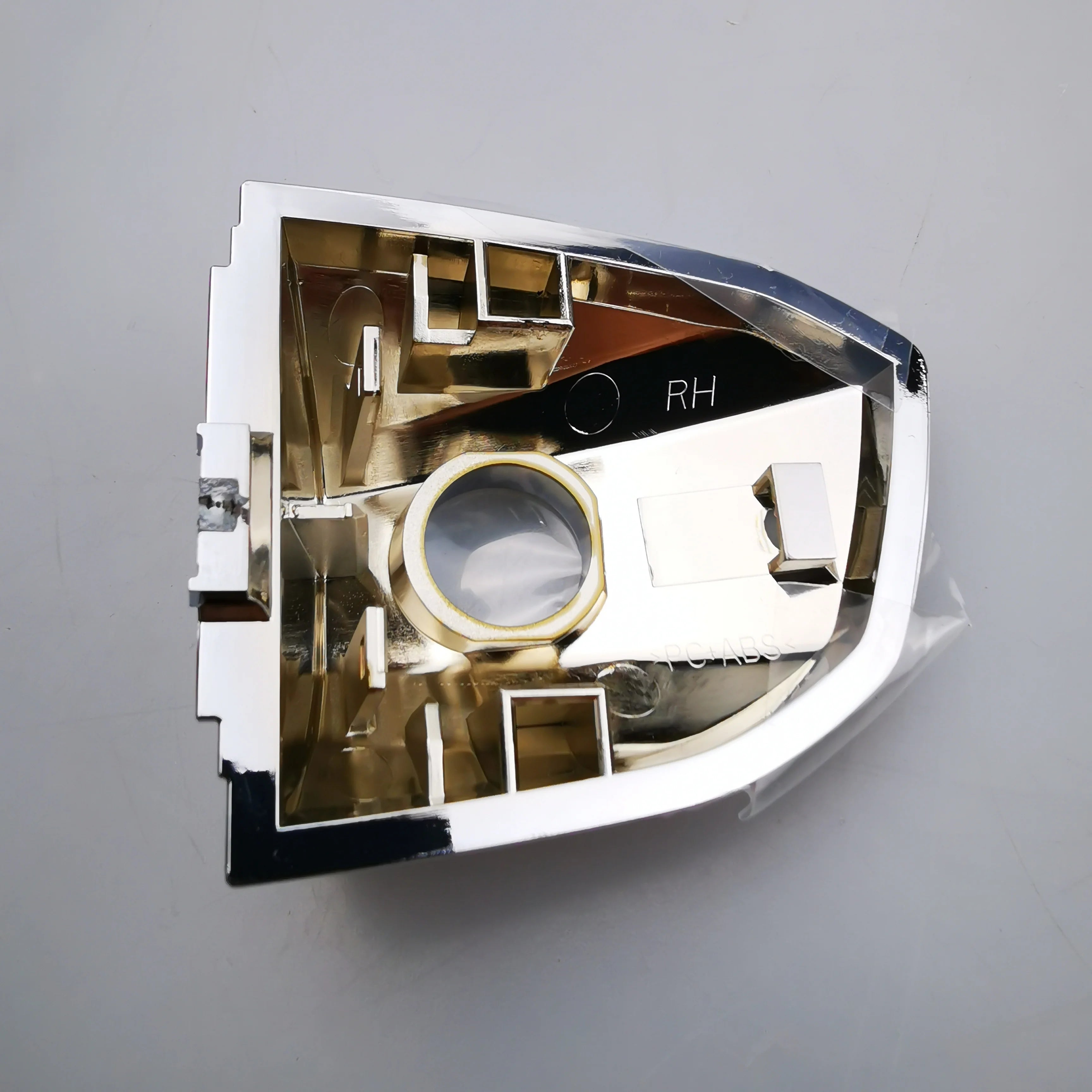 SAIC MAXUS T60 T70 D90 Outer Door Handle Cover C00334402 C00049388