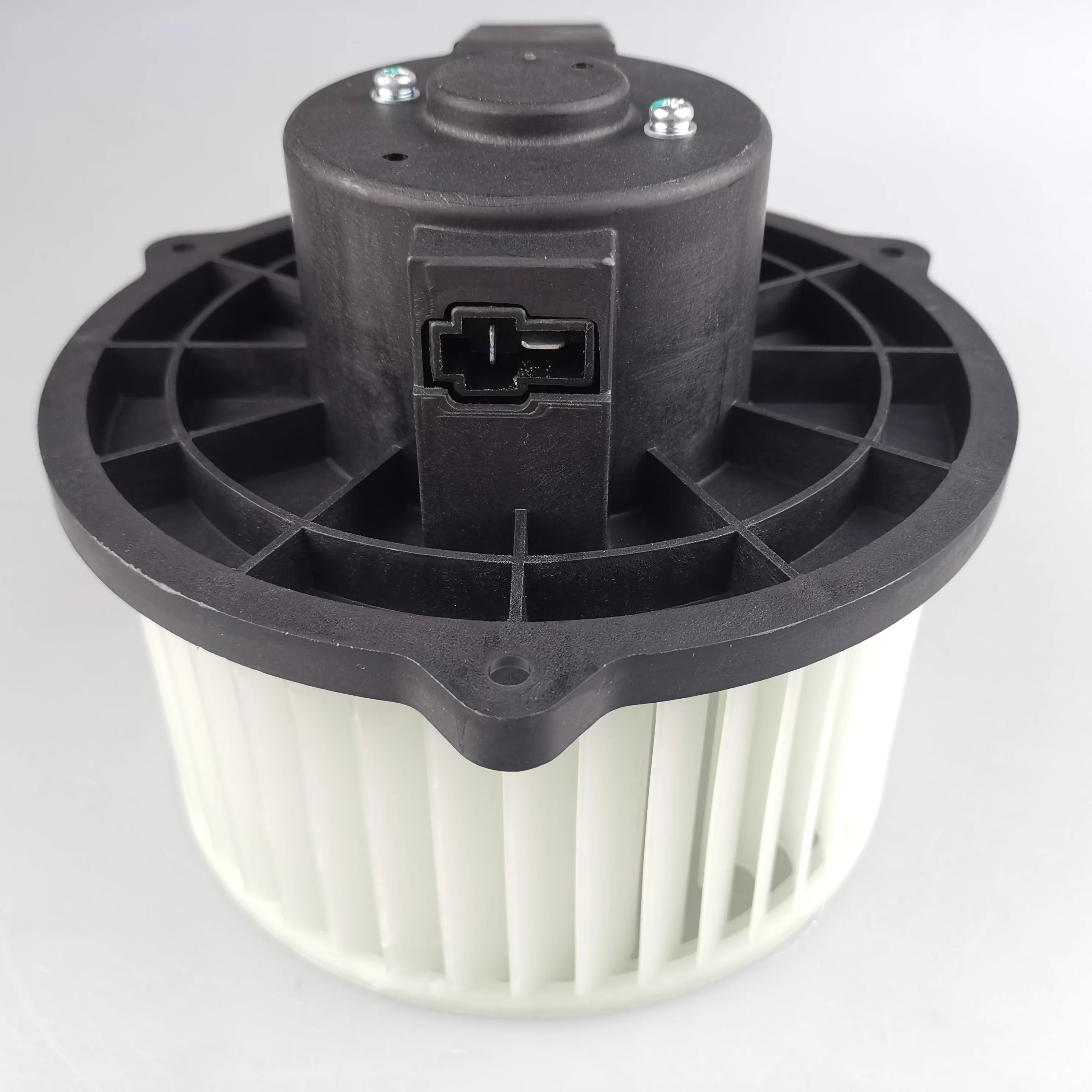 SAIC MAXUS G10 Front Blower Assembly C00074203
