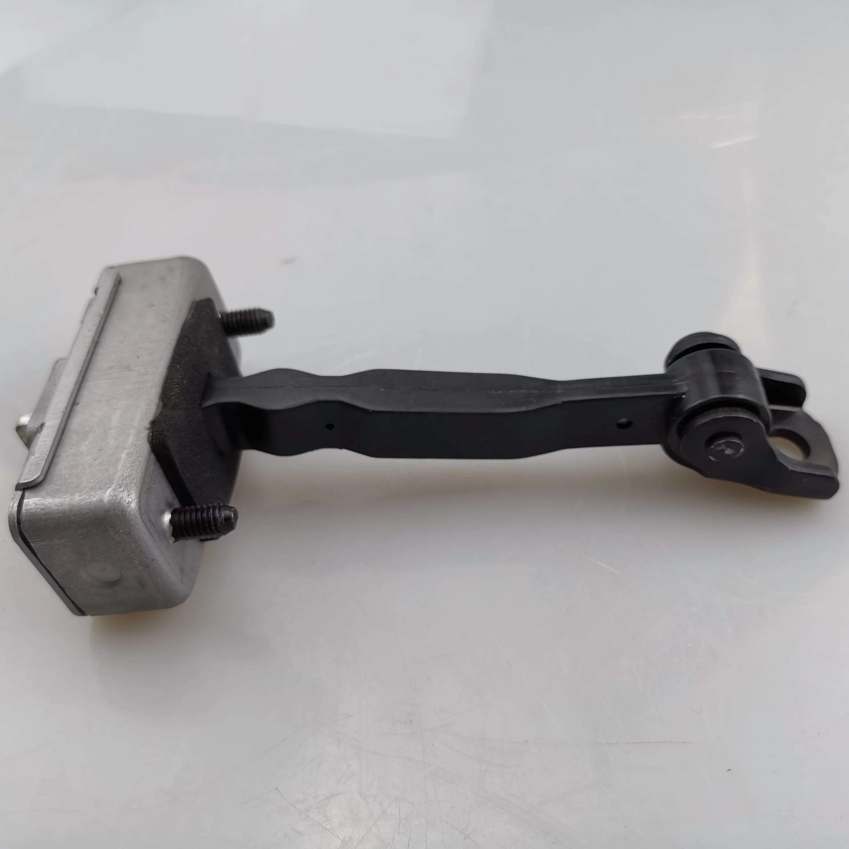 SAIC MAXUS D90 Original Front Left Door Stop C00060445