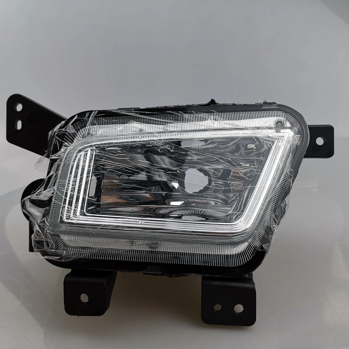 SAIC MAXUS D90 Original Left Front Bumper Light C00060679 C00060680 Without Bulb