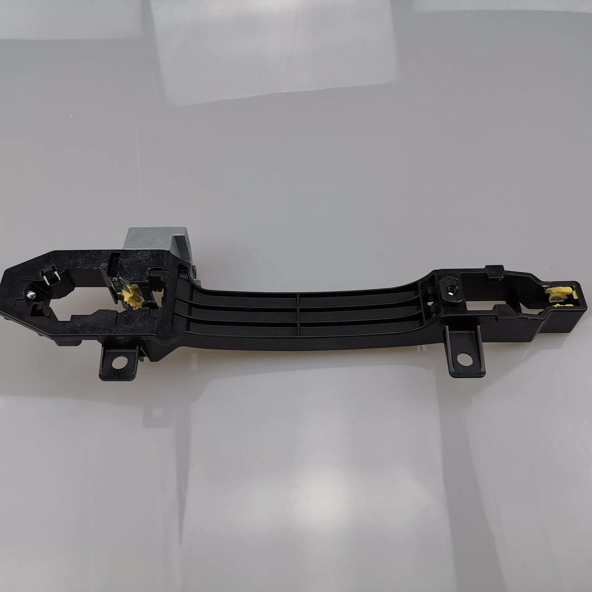 SAIC MAXUS T60 Rear Outer Door Handle Bracket C00049183