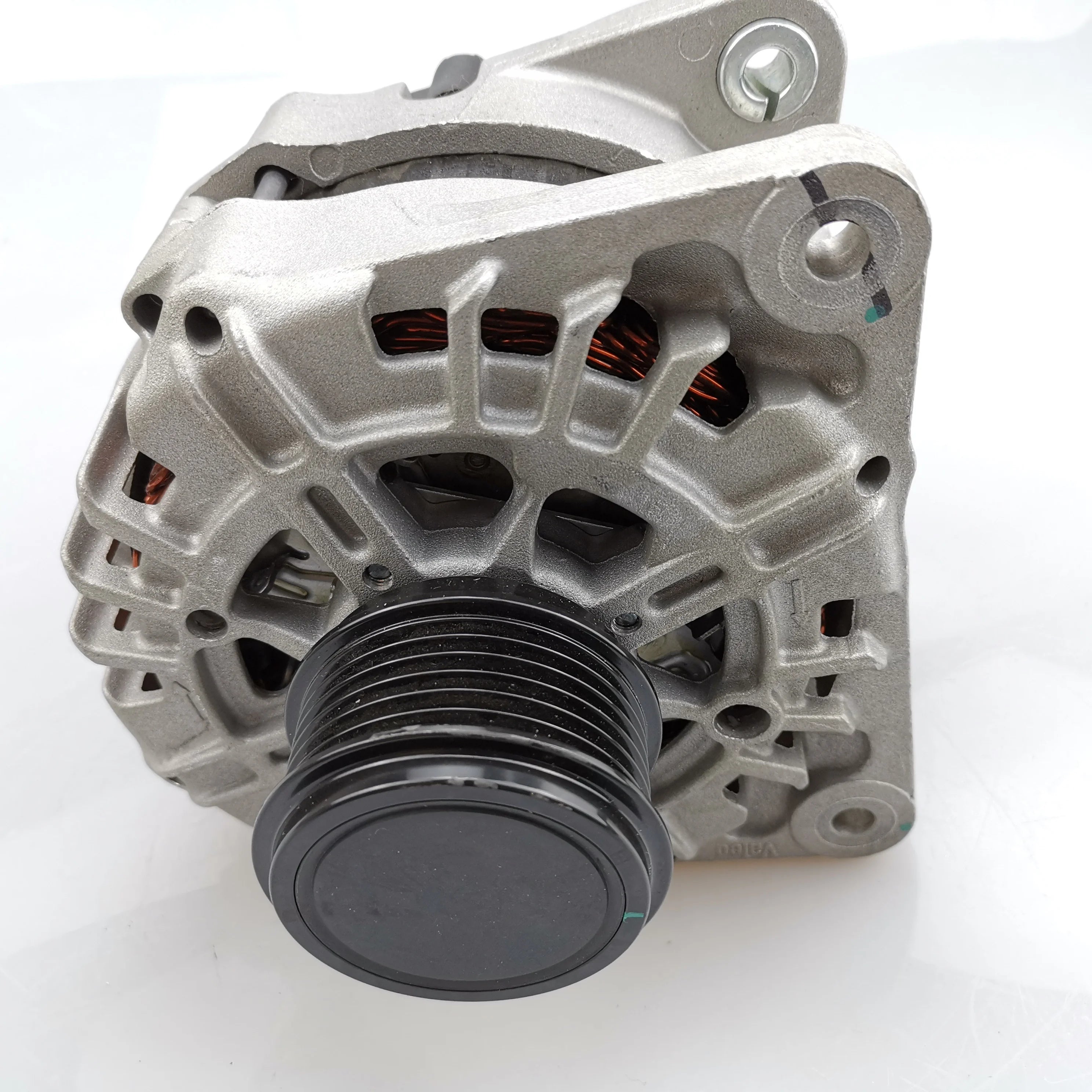 SAIC MAXUS V80 Original Electric Generator C00000618 C00033425