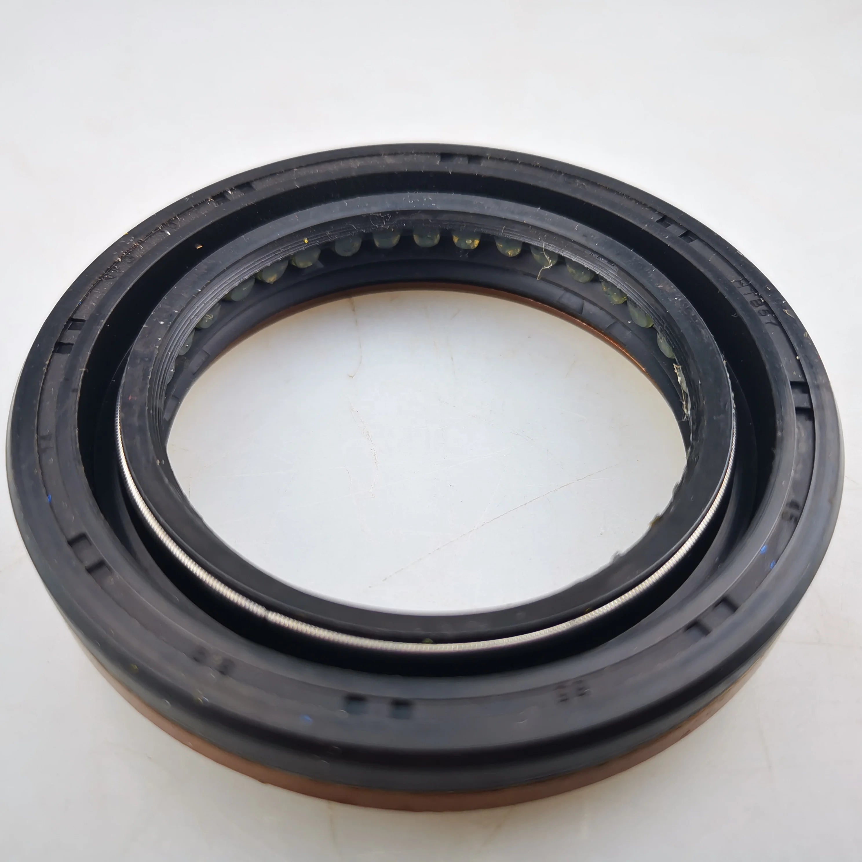 SAIC MAXUS V80 Original Half Shaft Oil Seal C00054397