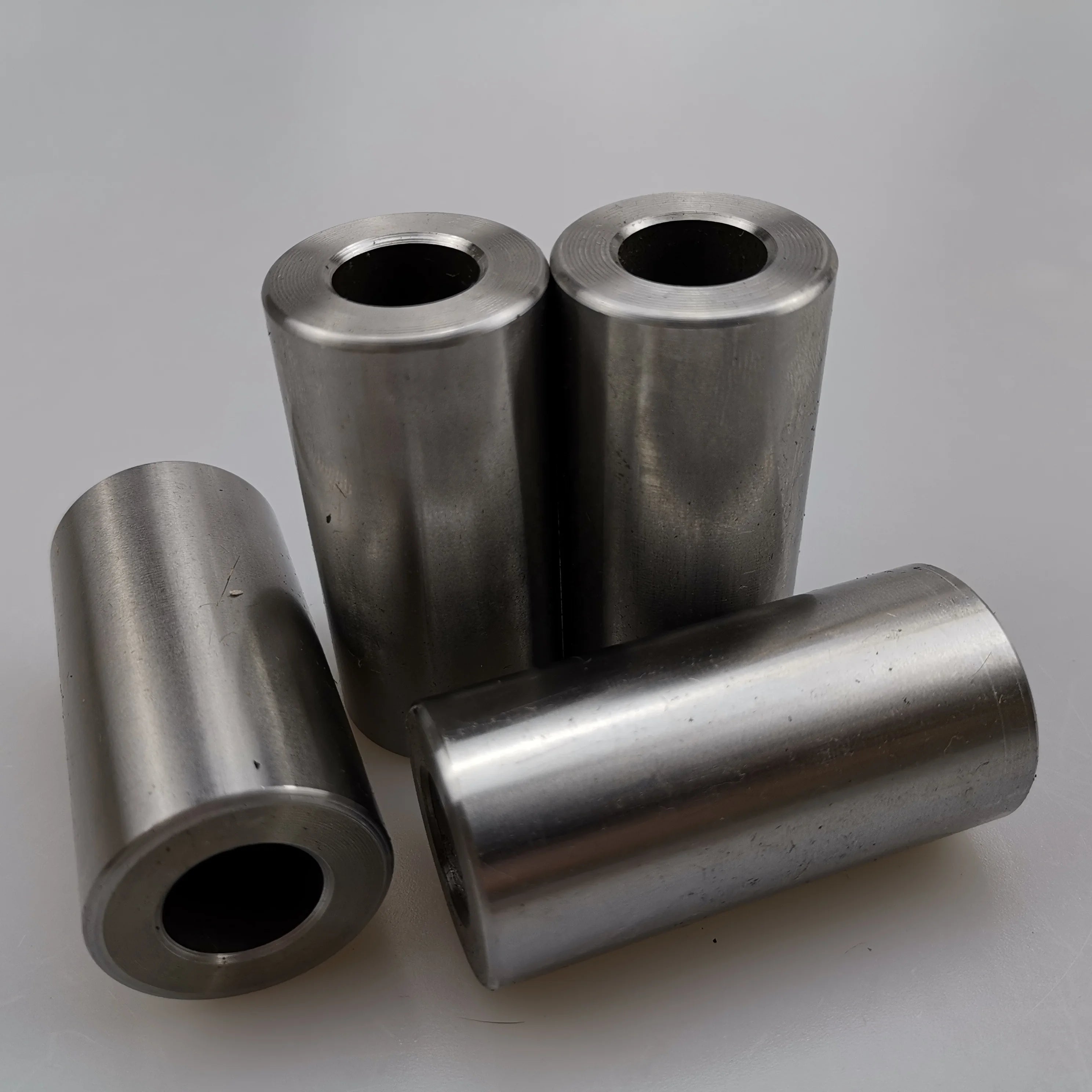 SAIC MAXUS G10 1.9T Original Factory Piston Pin 10048008