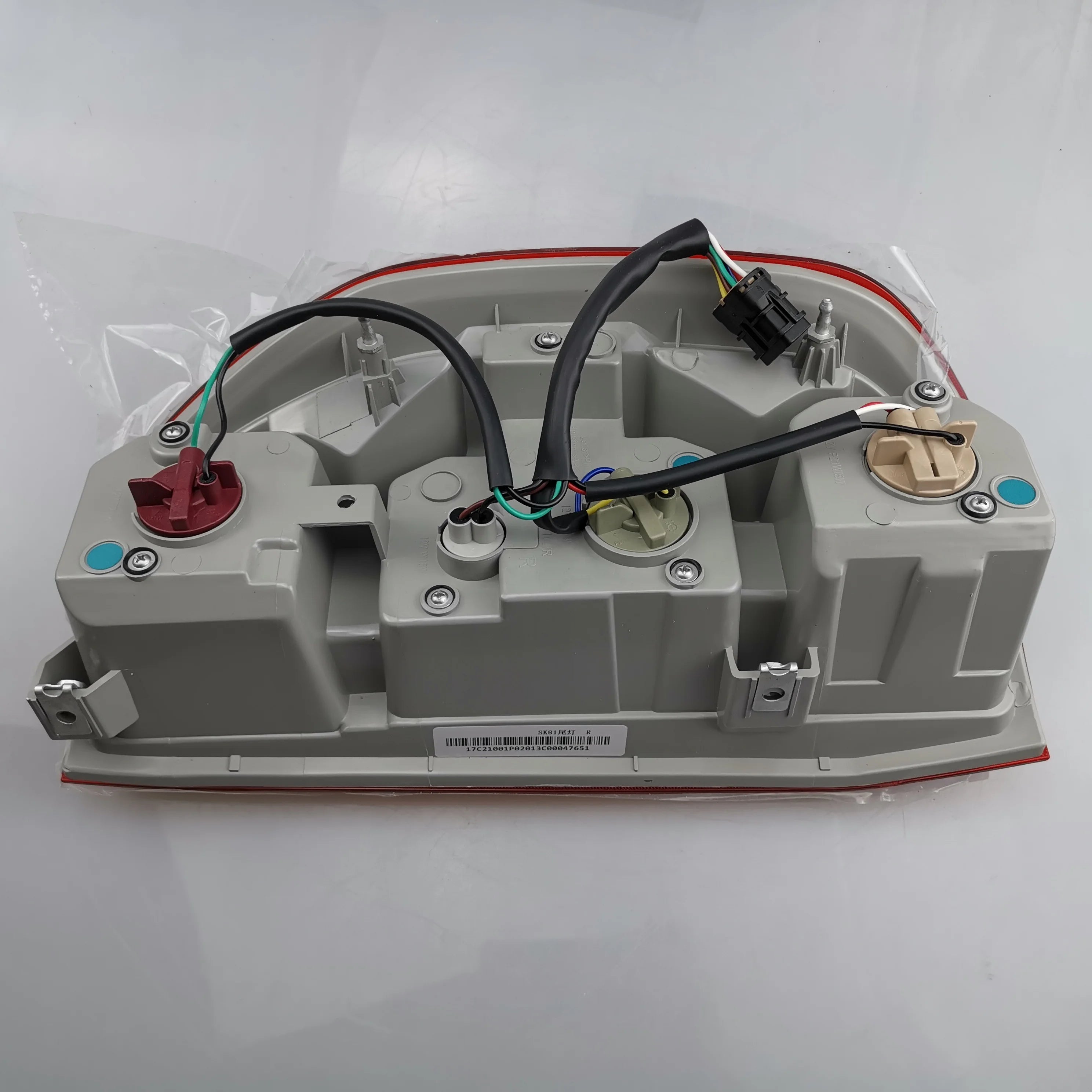 SAIC MAXUS T60 Original Rear Tail Lamp Assembly C00047650 C00047651