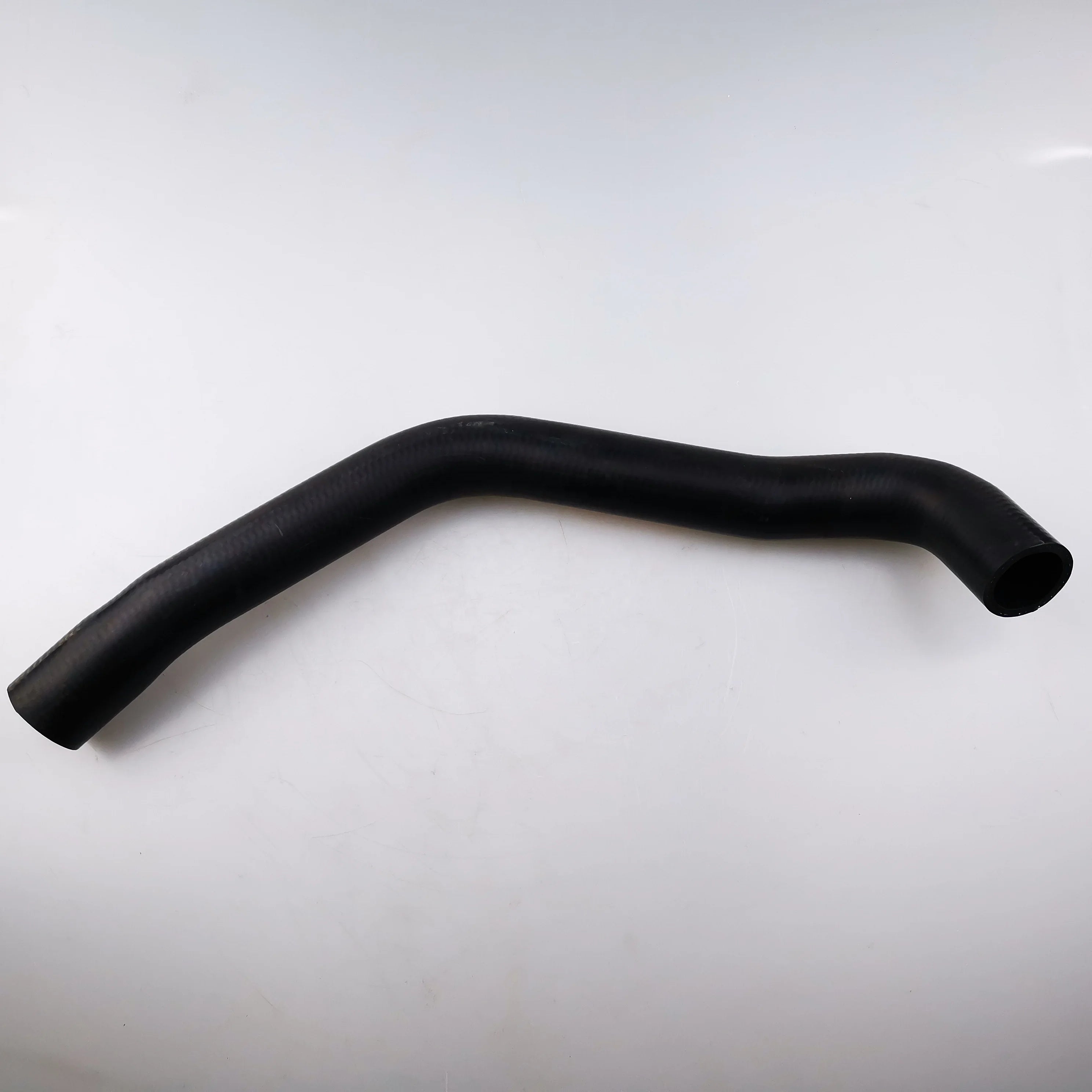 SAIC MAXUS G10 2.0T Radiator Outlet Pipe C00097197
