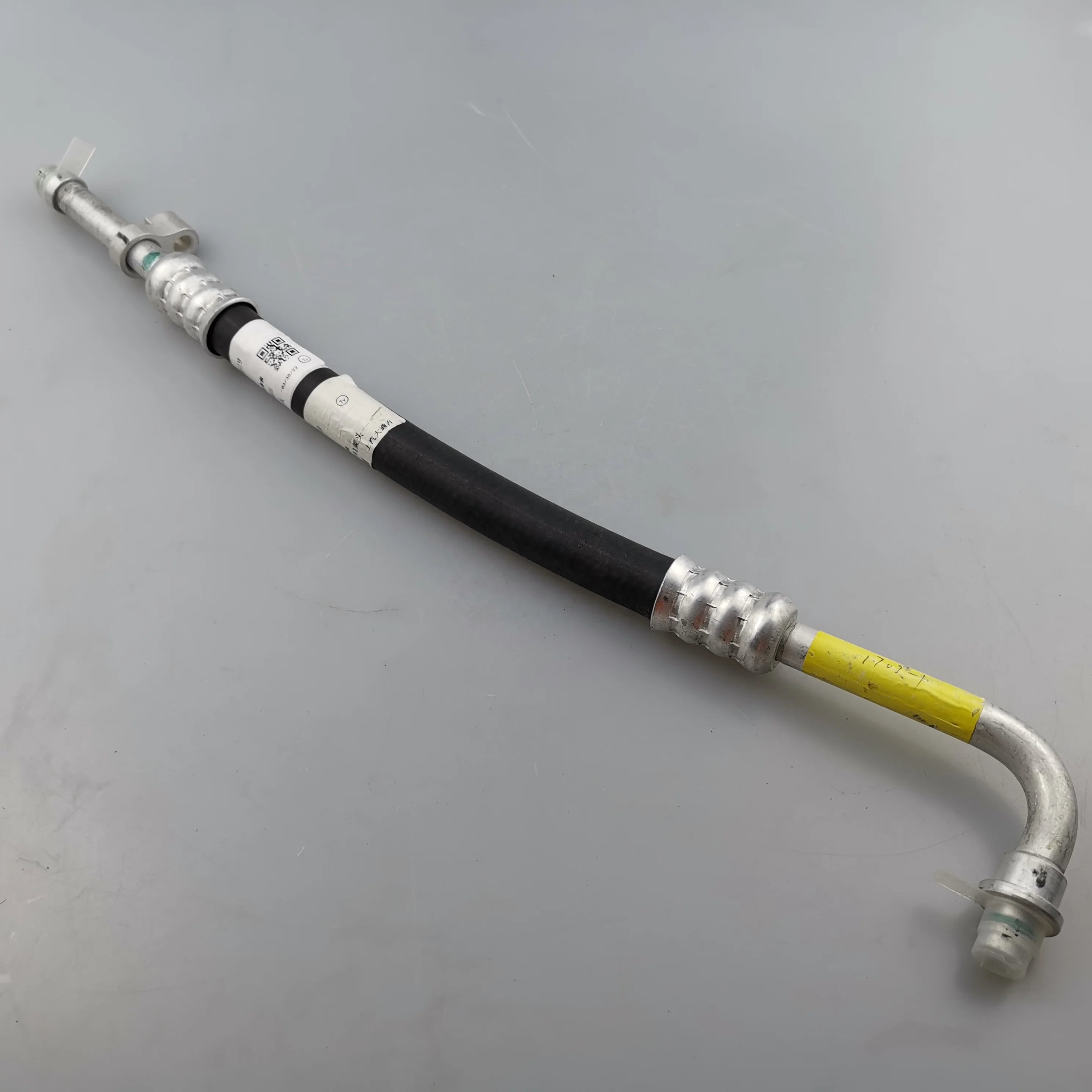 SAIC MAXUS V80 Condenser to Receiver Dryer Lines Assembly C00005619