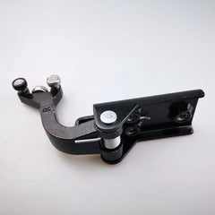 SAIC MAXUS V80 Sliding Door Middle Hinge RH C00033188