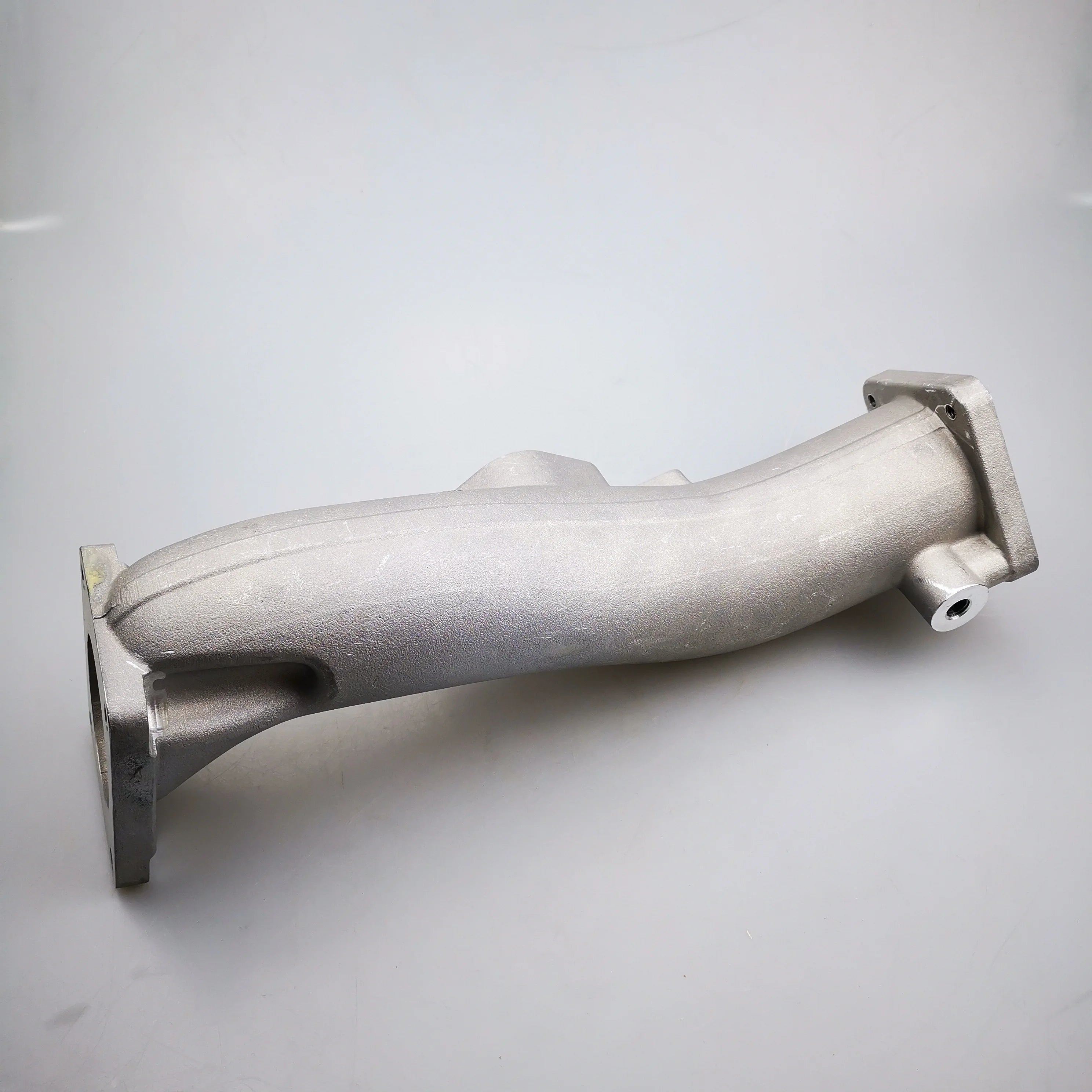 SAIC MAXUS V80 Original Engine Intake Elbow C00324020 C00046453