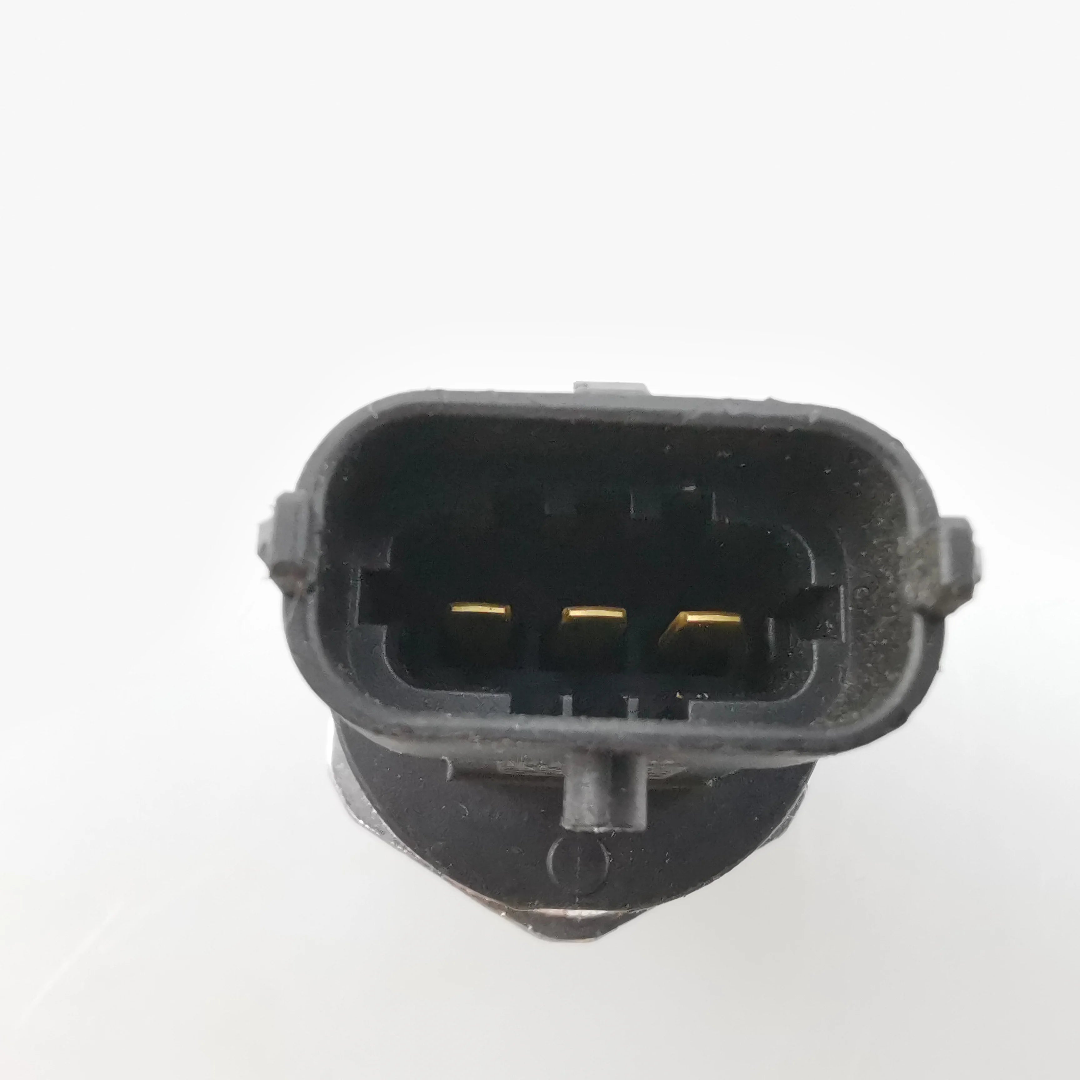 SAIC MAXUS V80 Common Rail Pressure Sensor C00016704