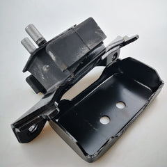 SAIC MAXUS T60 Right Front Engine Mounting C00047862 C00047863