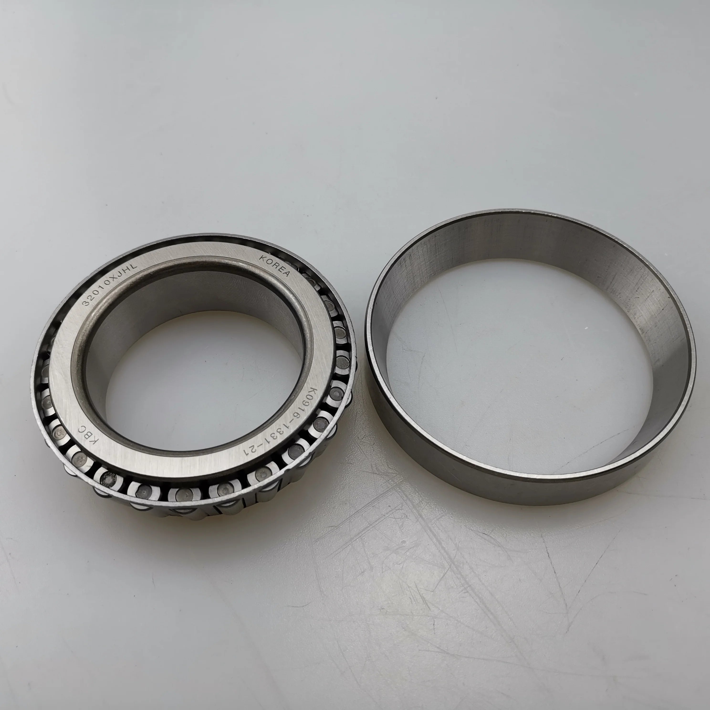 SAIC MAXUS V80 32010 Tapered Bearing C00013873