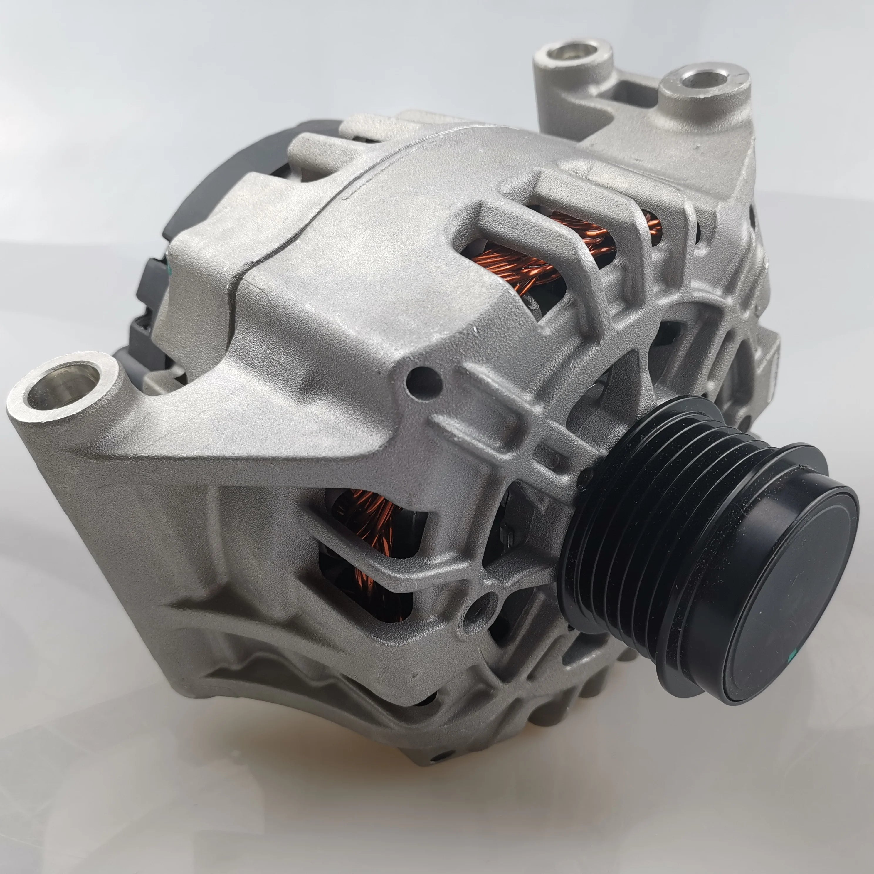 SAIC MAXUS G10 2.0T Original Alternator Assembly 14V 150A C00017005