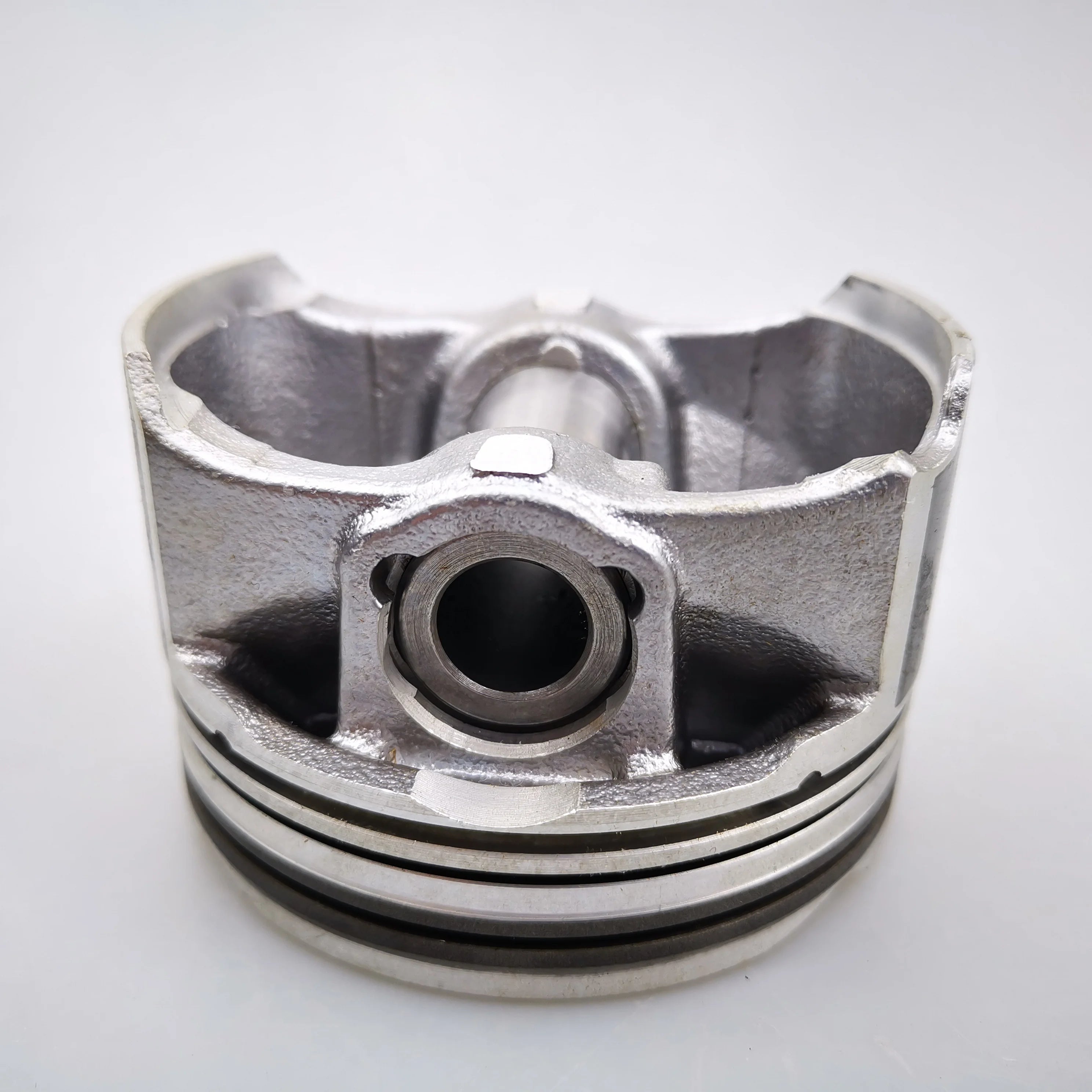 SAIC MAXUS G50 1.5T Steel Piston Assembly New 10429447 Brand Spare Parts Including Piston Ring and Pin