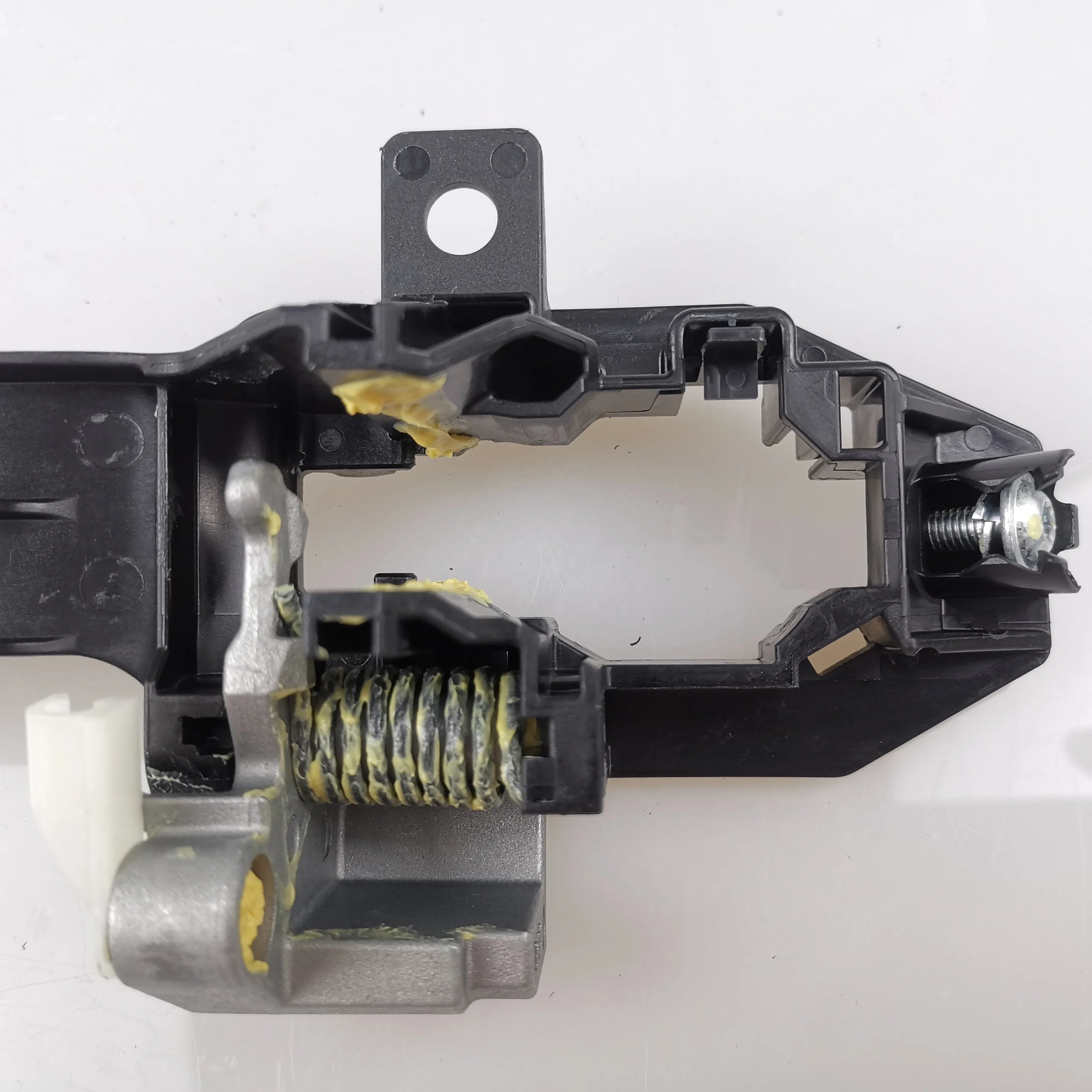 SAIC MAXUS T60 Original Outside Handle Bracket C00131221 C00131222 C00131223 C00131225