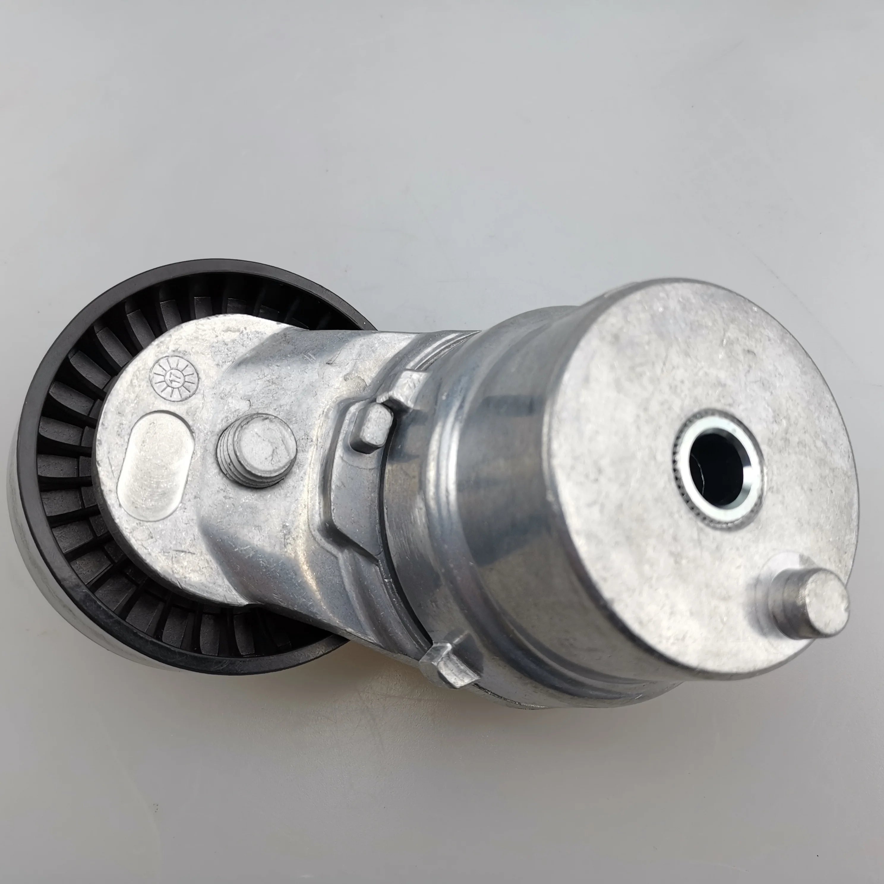 SAIC MAXUS T60 Brand Belt Tensioner Pulley Assembly S00013669 C00093518