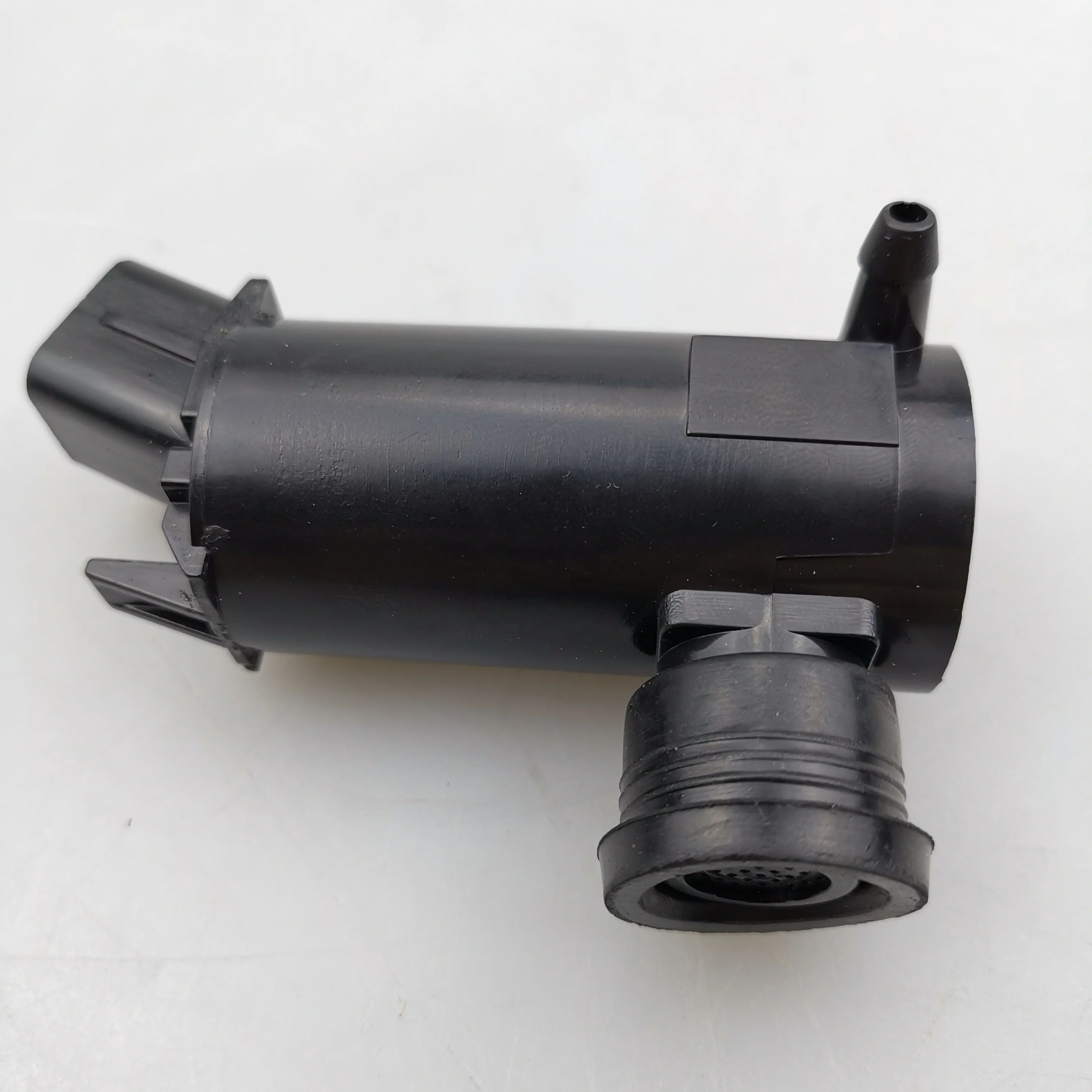SAIC MAXUS V80 Brand Front Windshield Washing Pump C00013578