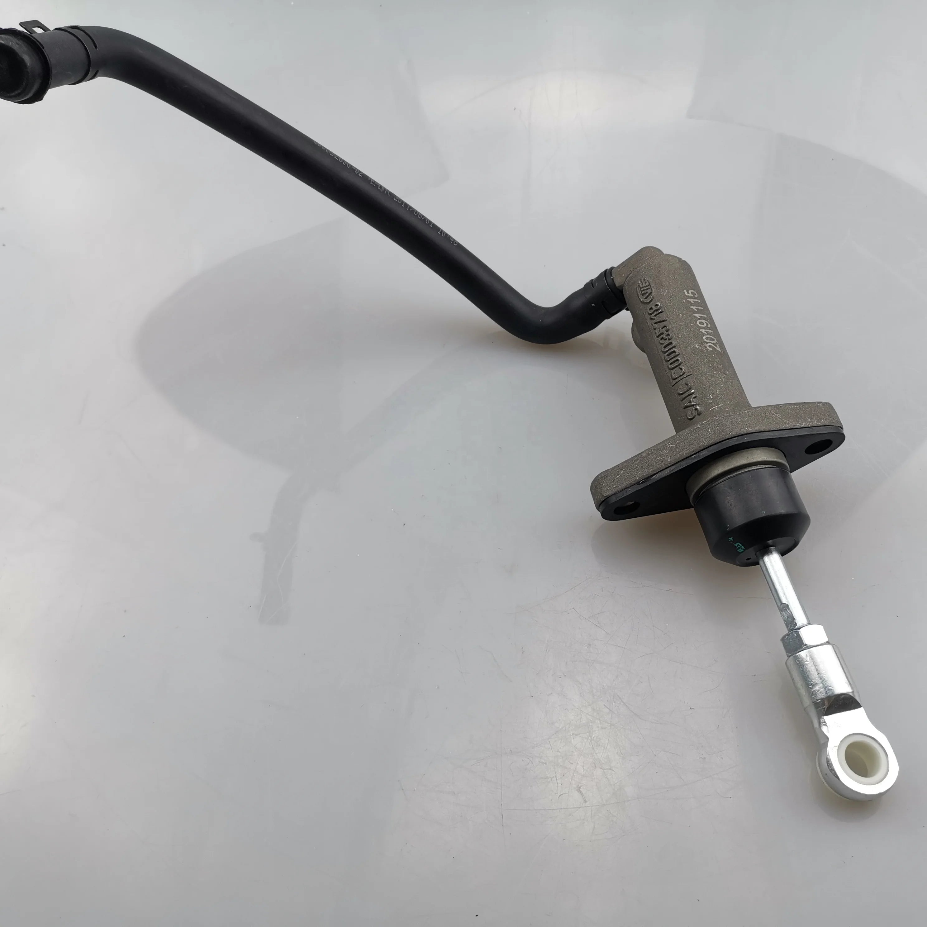 SAIC MAXUS G10 Original Clutch Master Cylinder C00025946