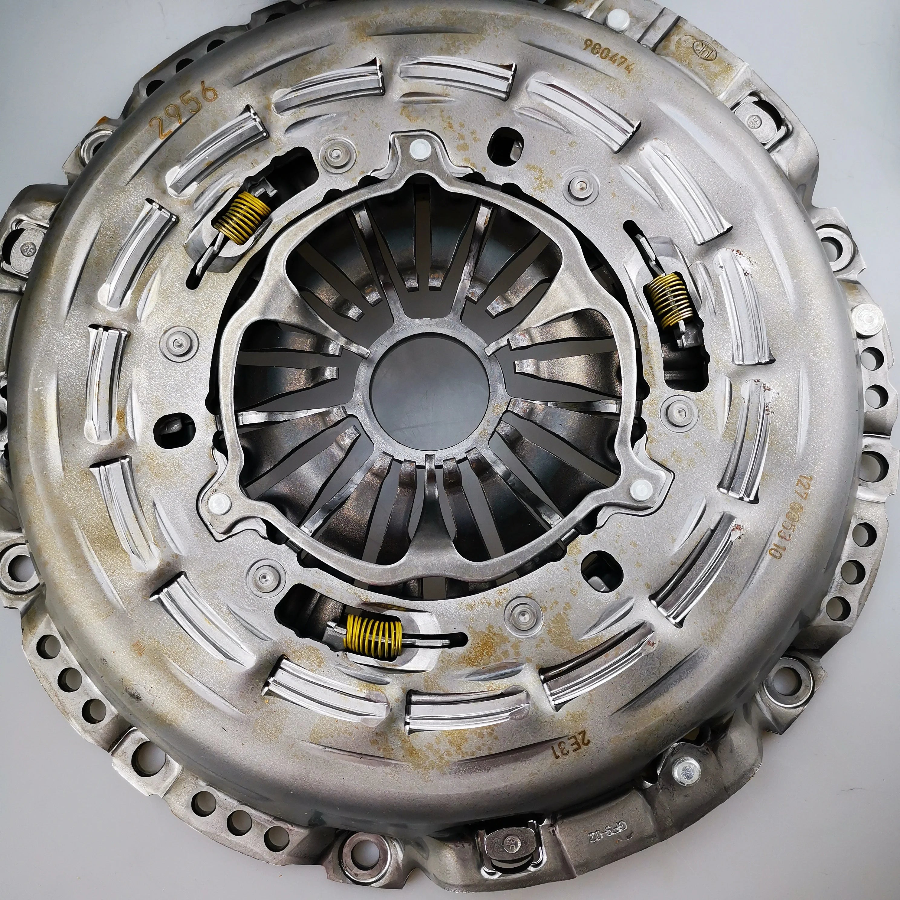 SAIC MAXUS T60 Diesel 2.8T LUK Clutch Kit 6273065330