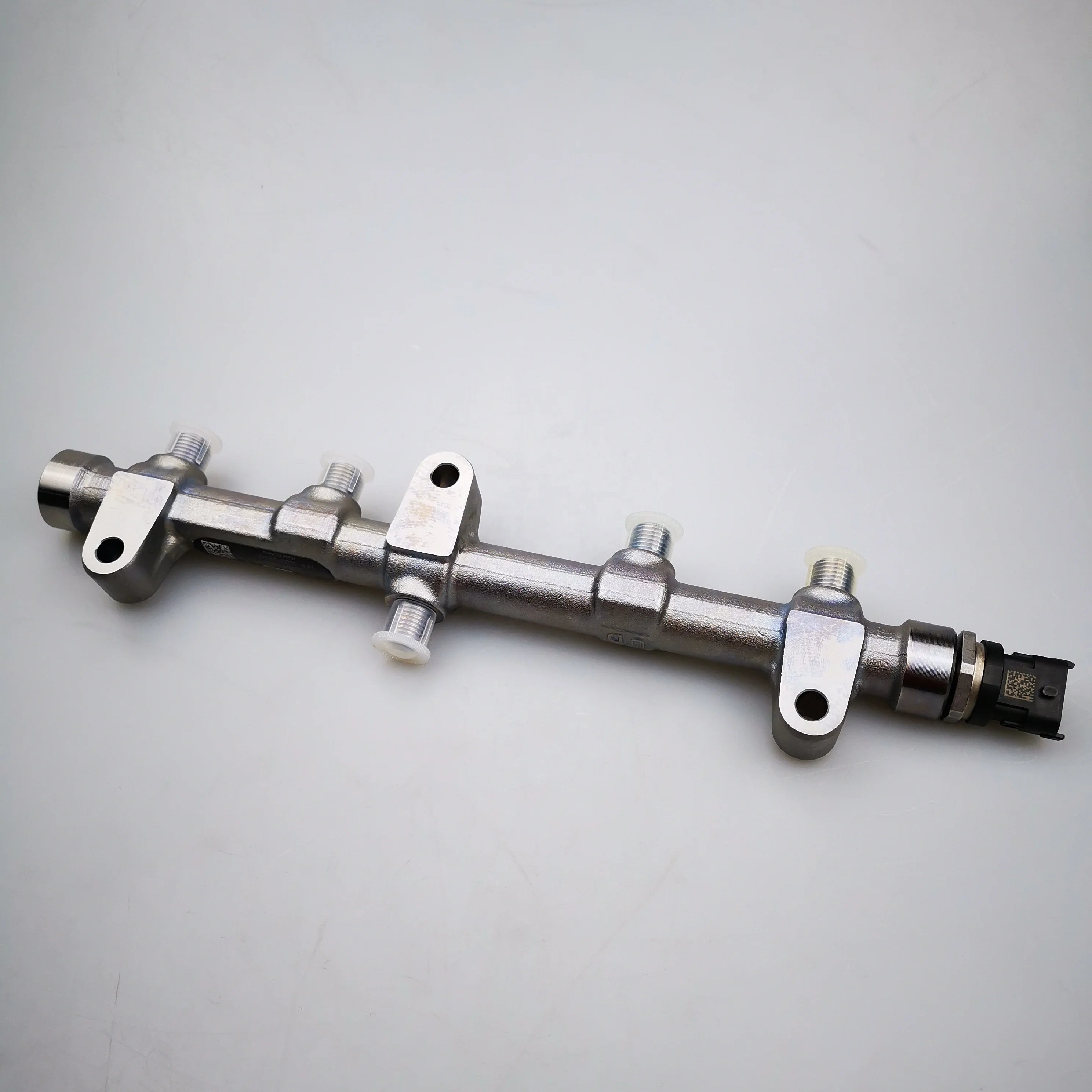 SAIC MAXUS V80 Original High Pressure Oil Rail Assembly 0445214273 C00001281