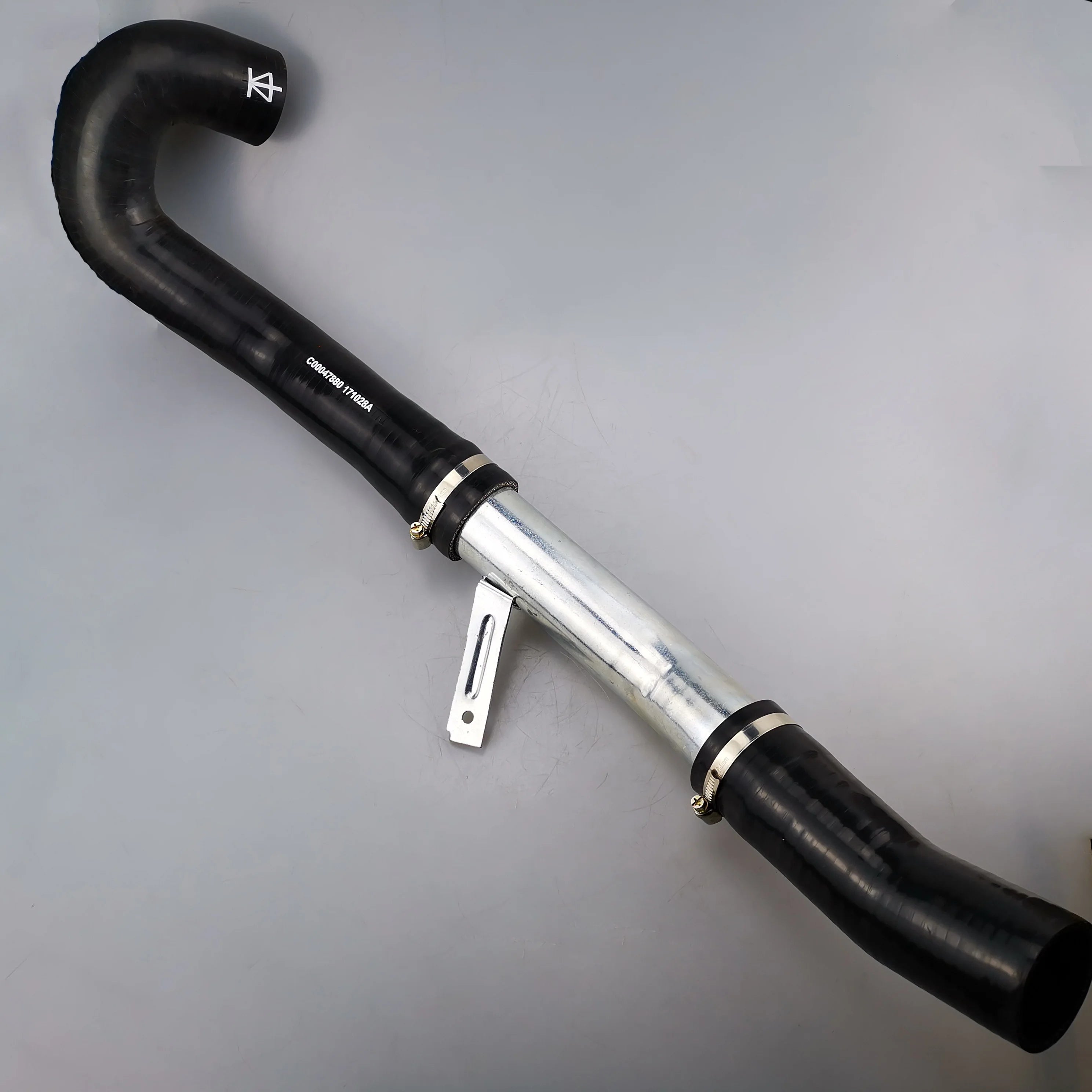SAIC MAXUS T60 High Quality Intercooler Inlet Pipe C00047880
