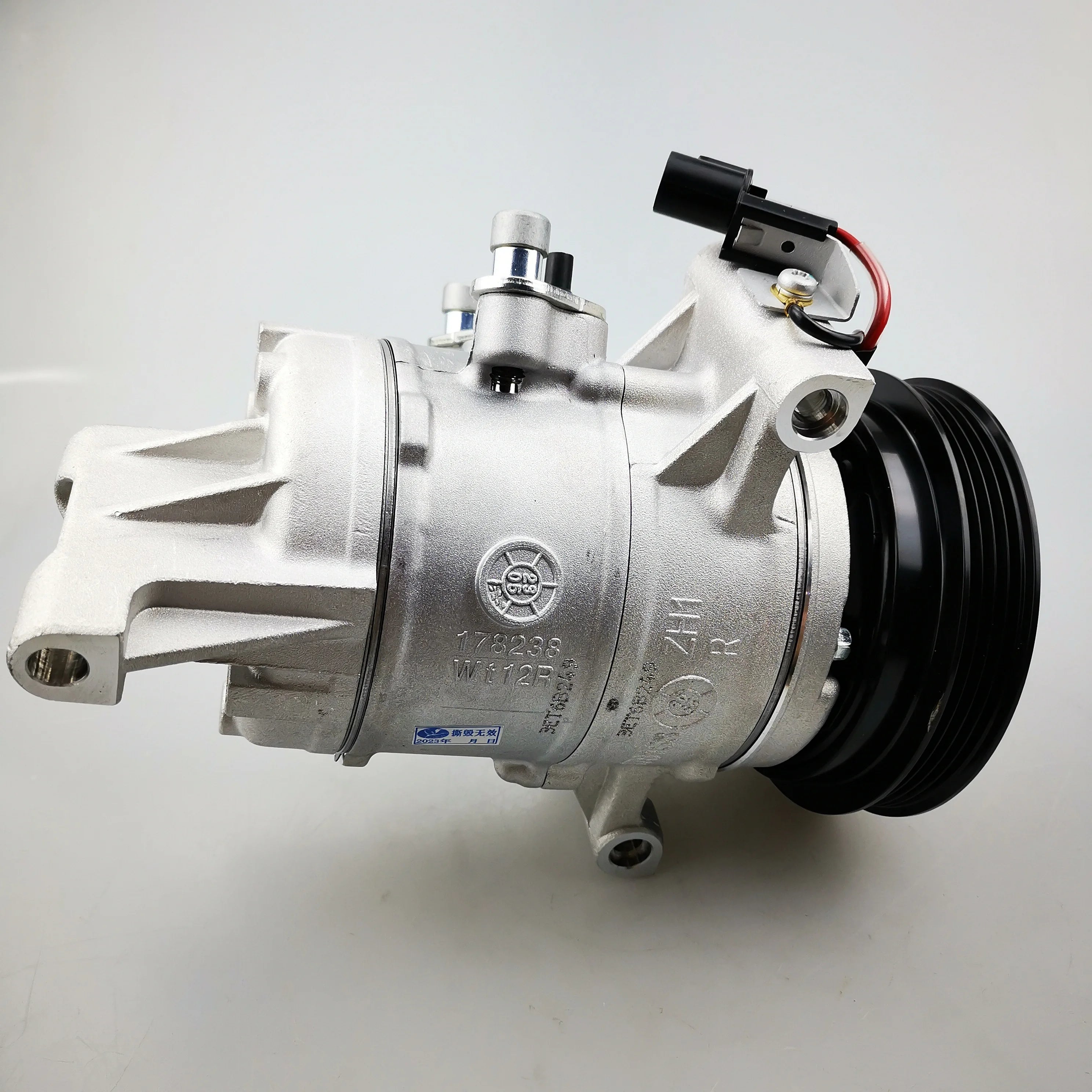 SAIC MAXUS T60 Original Air Conditioning Compressor C00123780