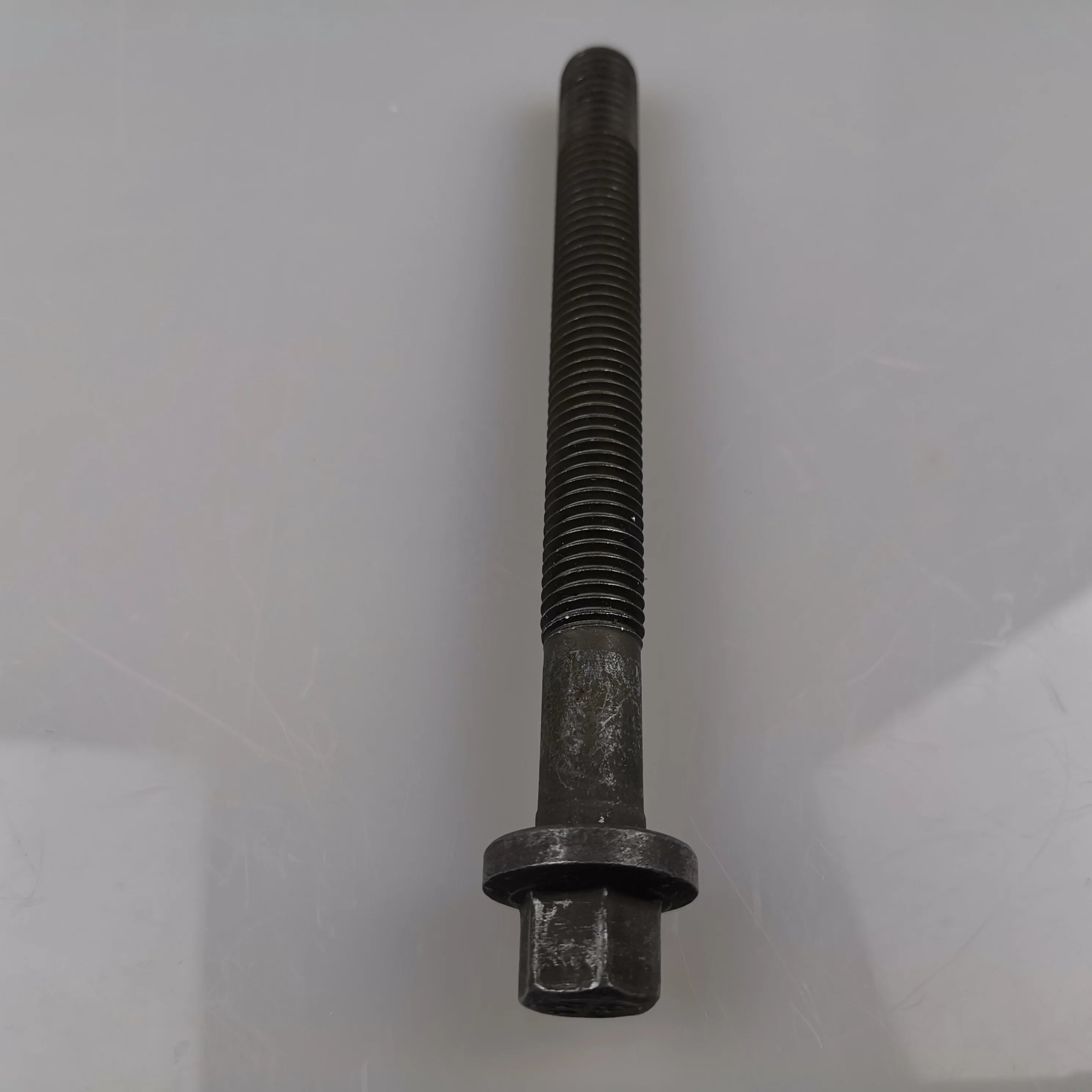 SAIC MAXUS V80 Cylinder Head Bolt C00014545
