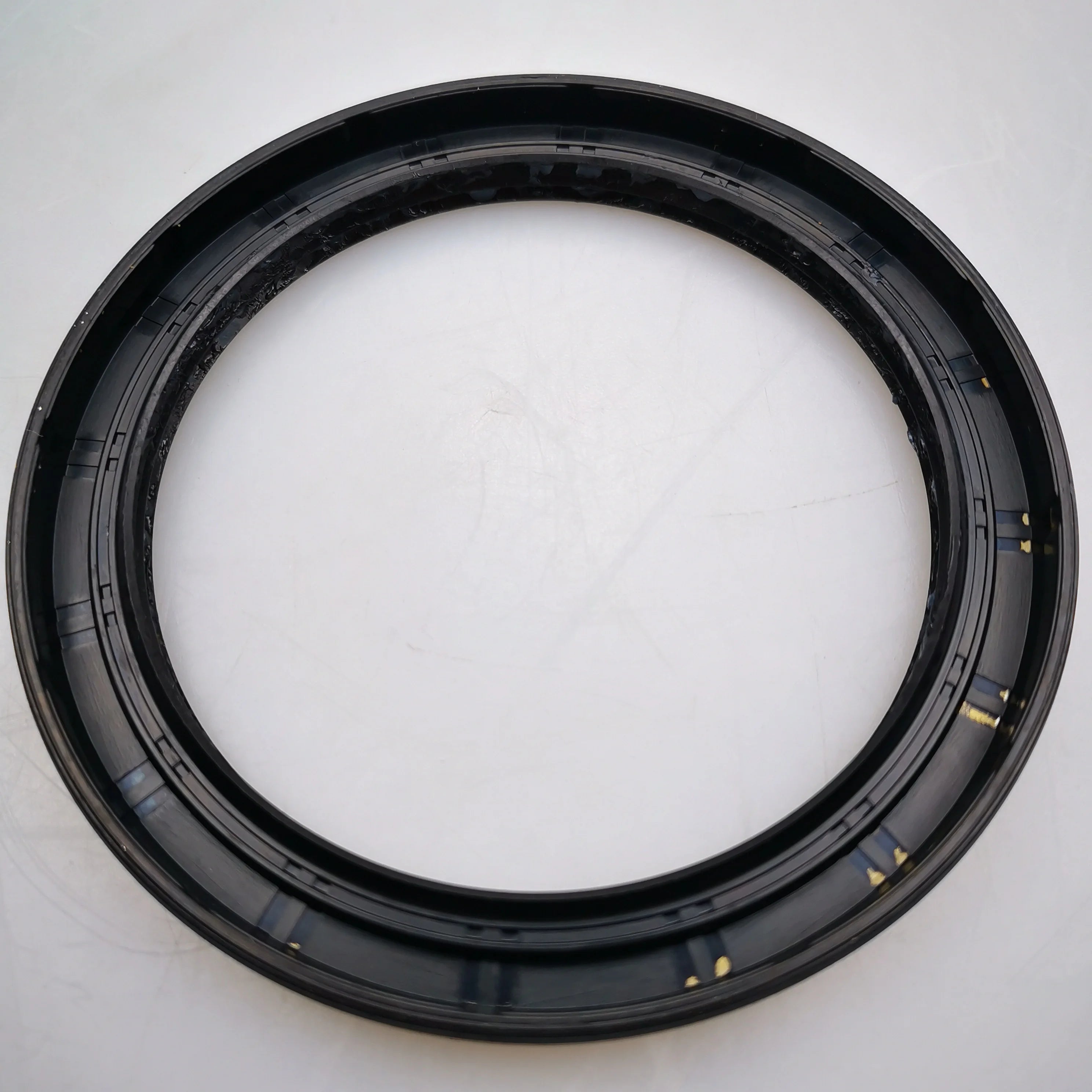 SAIC MAXUS V90 Original Rear Wheel Oil Seal C00178790