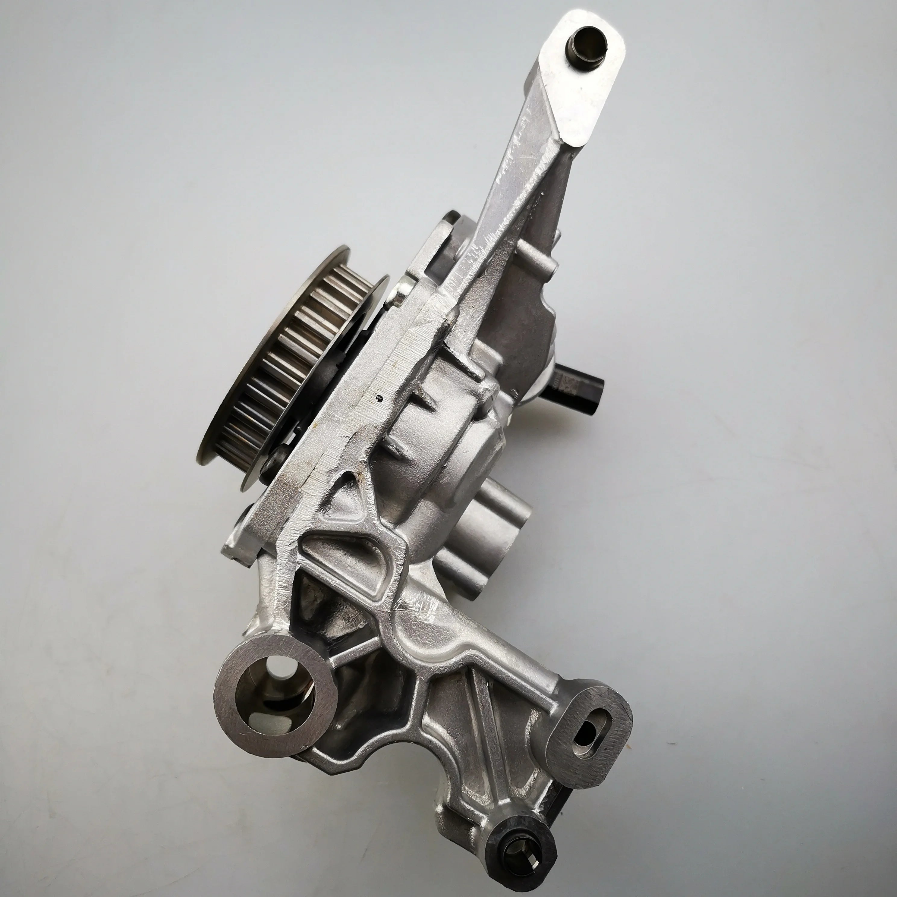 SAIC MAXUS T60 V80 G10 D90 2.0T Oil Pump Assembly C00218225 C00072707