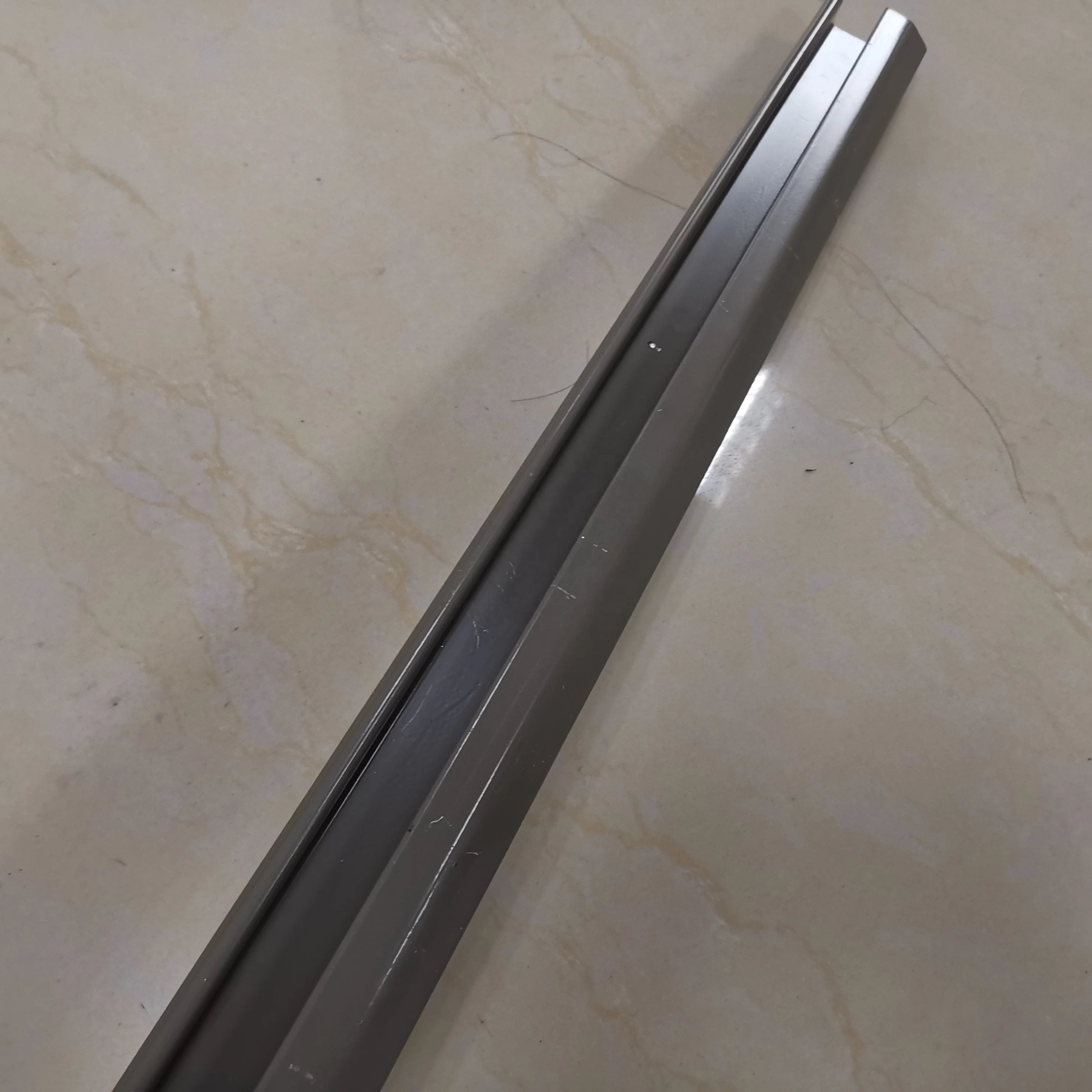 SAIC MAXUS V80 the Major Axis Sliding Door Middle Rail C00003555-4100