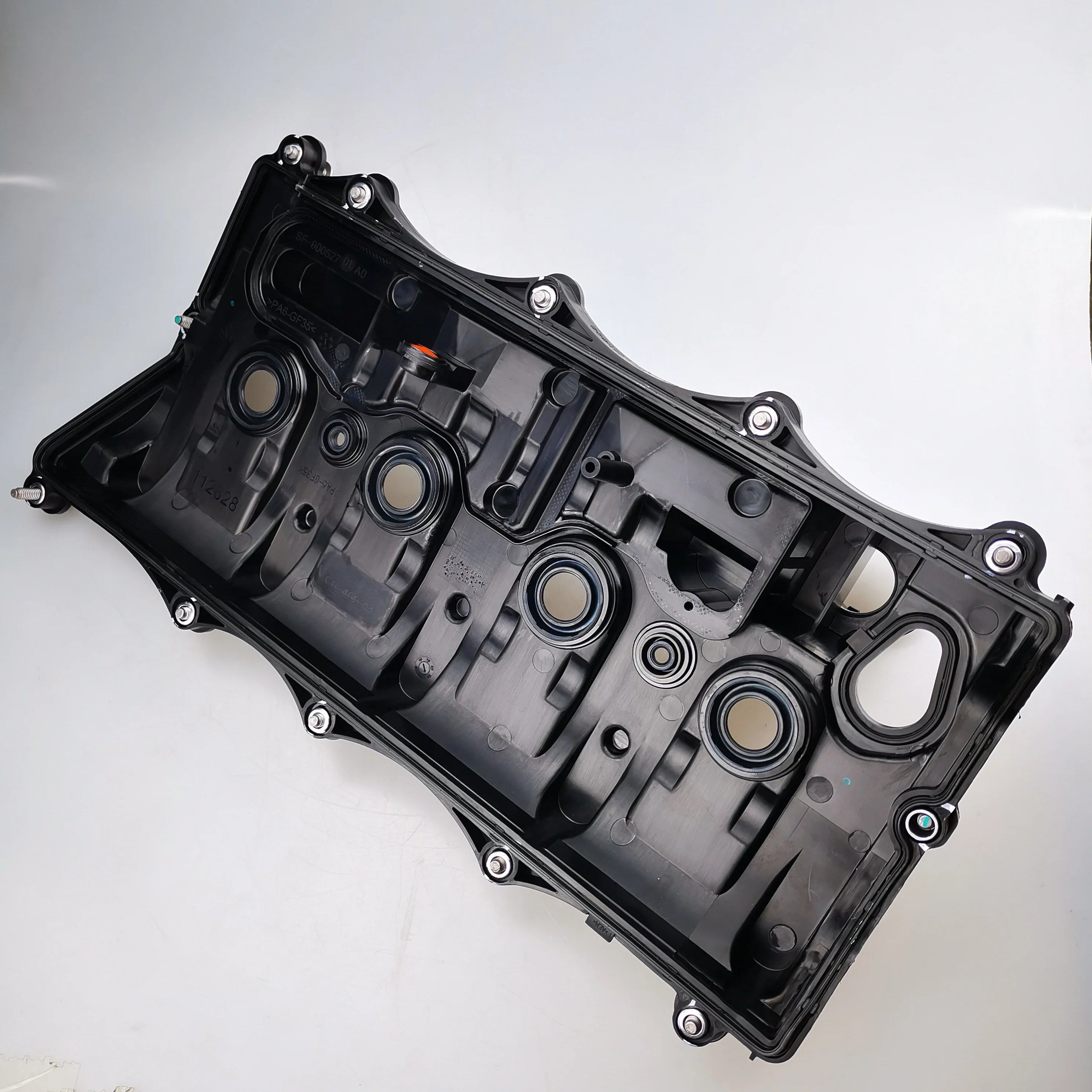 SAIC MAXUS T60 V80 G10 D90 2.0T Original Valve Cover Camshaft Cover C00076284 C00200425