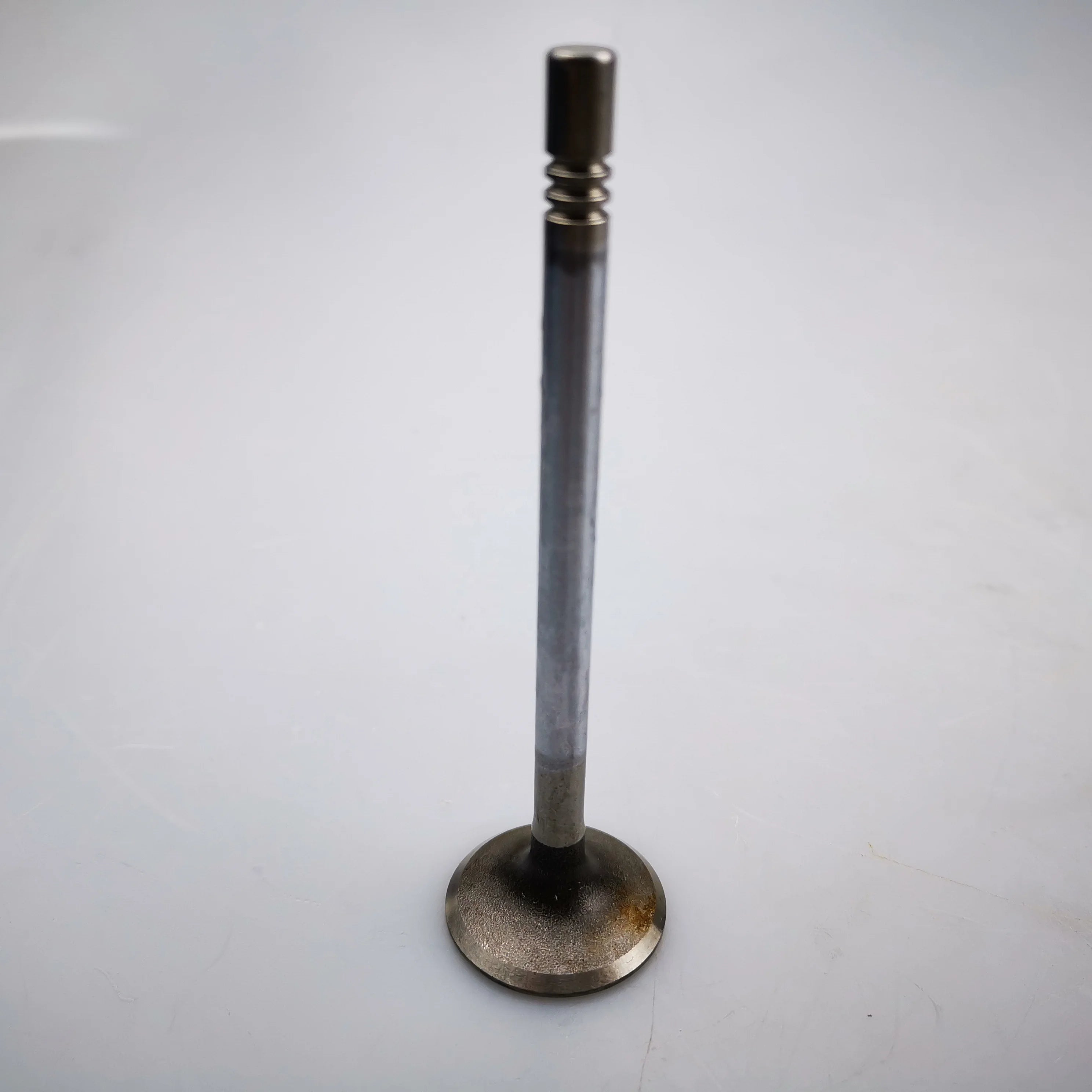 SAIC MAXUS T60 V80 D90 G10 Diesel 2.0T Original Intake Valve C00111120 Exhaust Valve C00111121