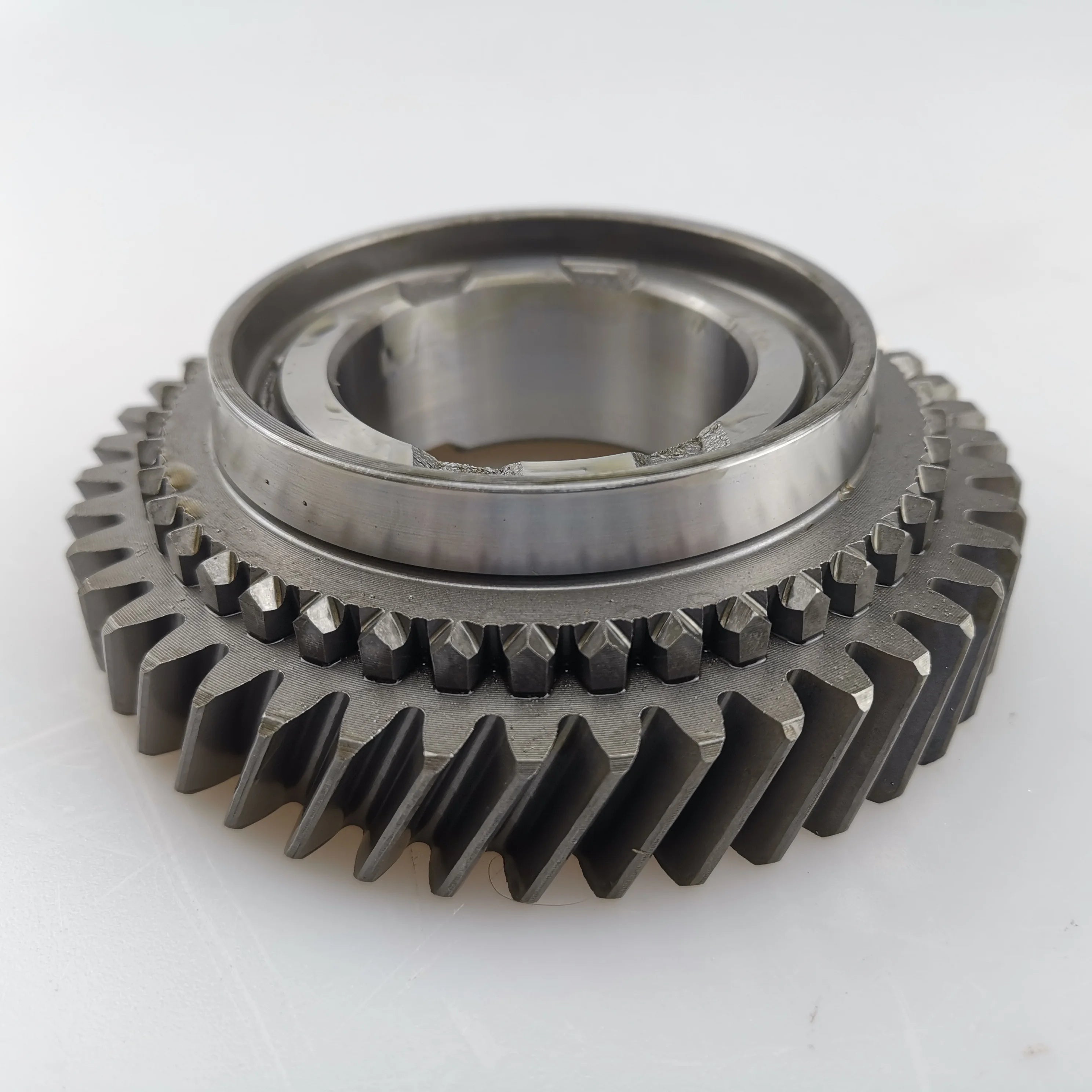 SAIC MAXUS V80 Original Gearbox 5th Gear Input Shaft C00013867