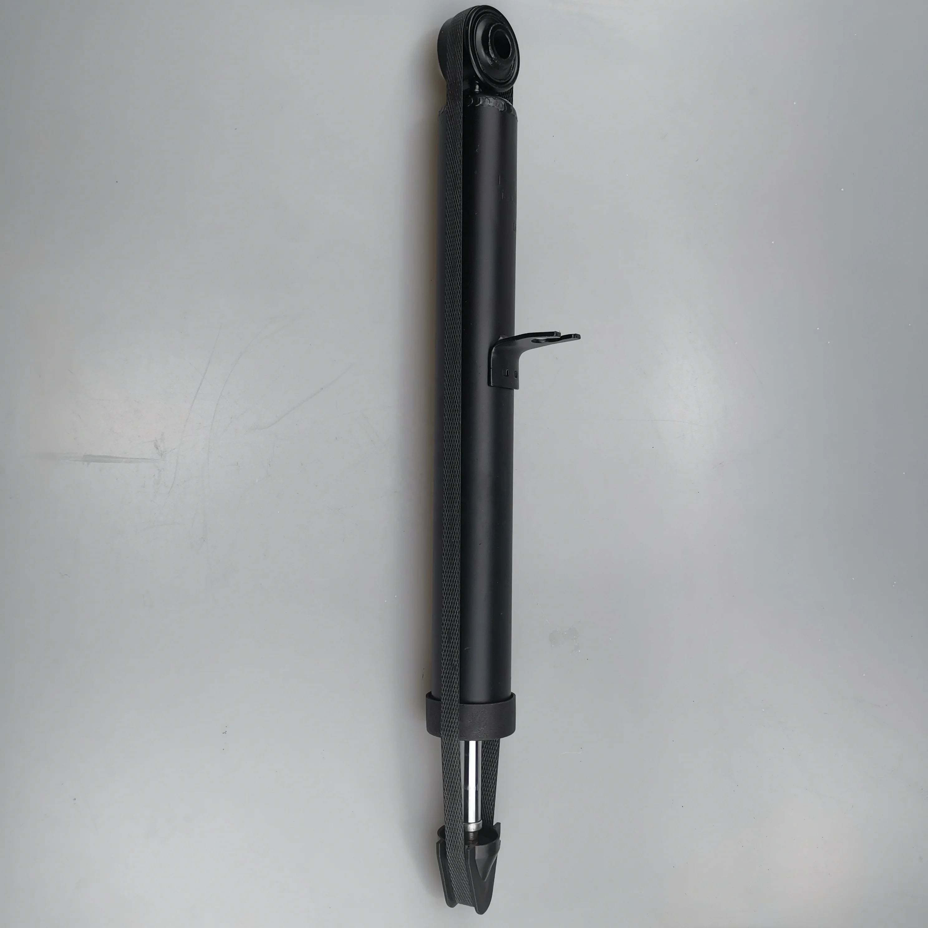 Geely GC9 High Quality Rear Shock Absorption