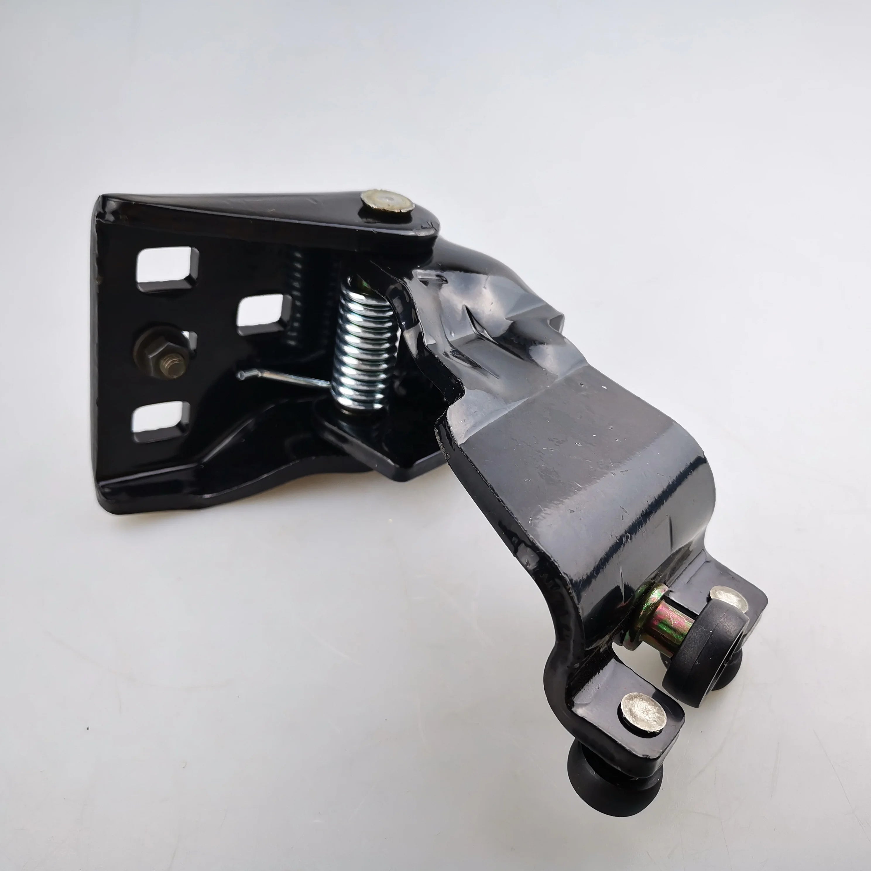 SAIC MAXUS G10 Side Sliding Door Middle Hinge Assembly C00020484 C00020511