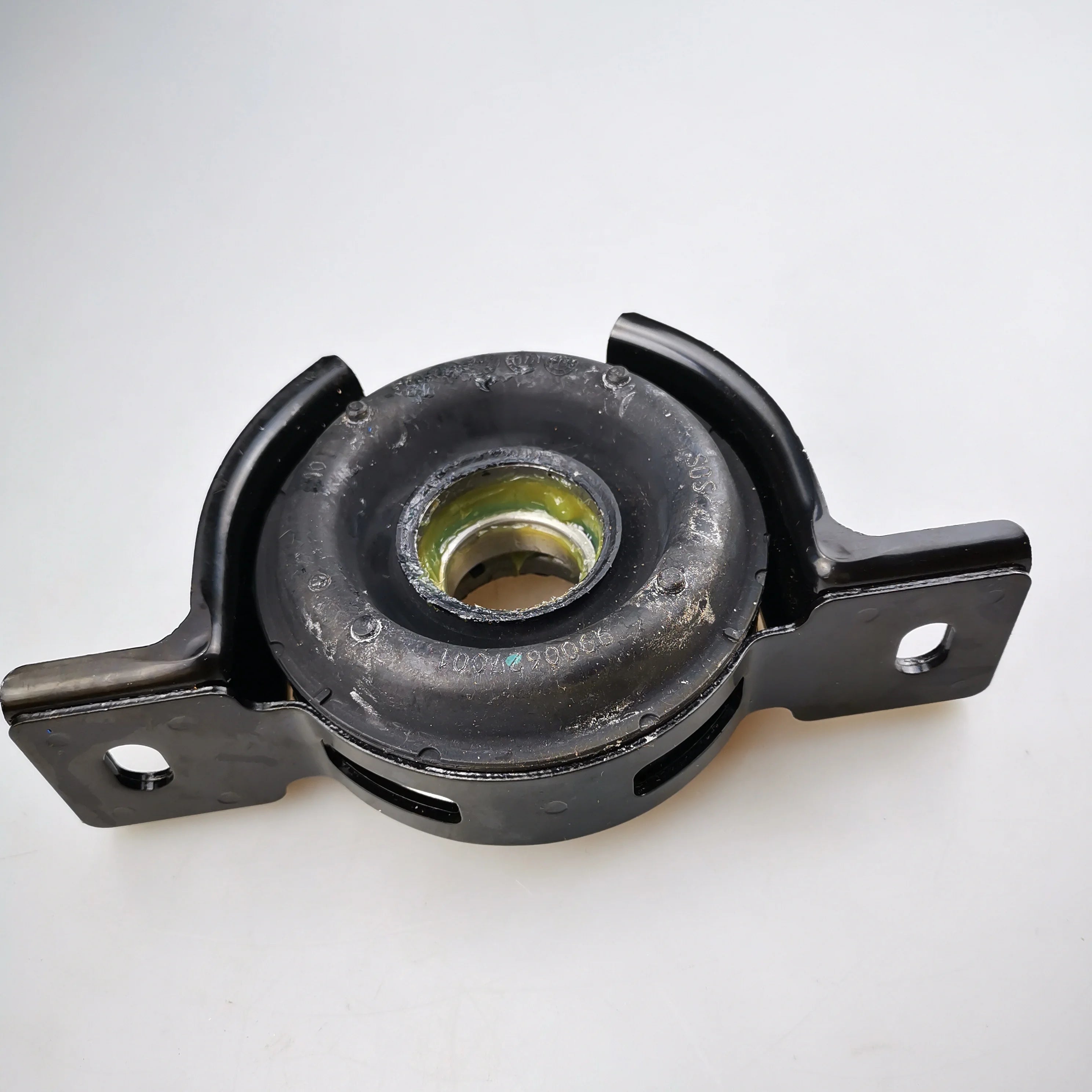 SAIC MAXUS T60 Transmission Shaft Rubber Hanger C00090861