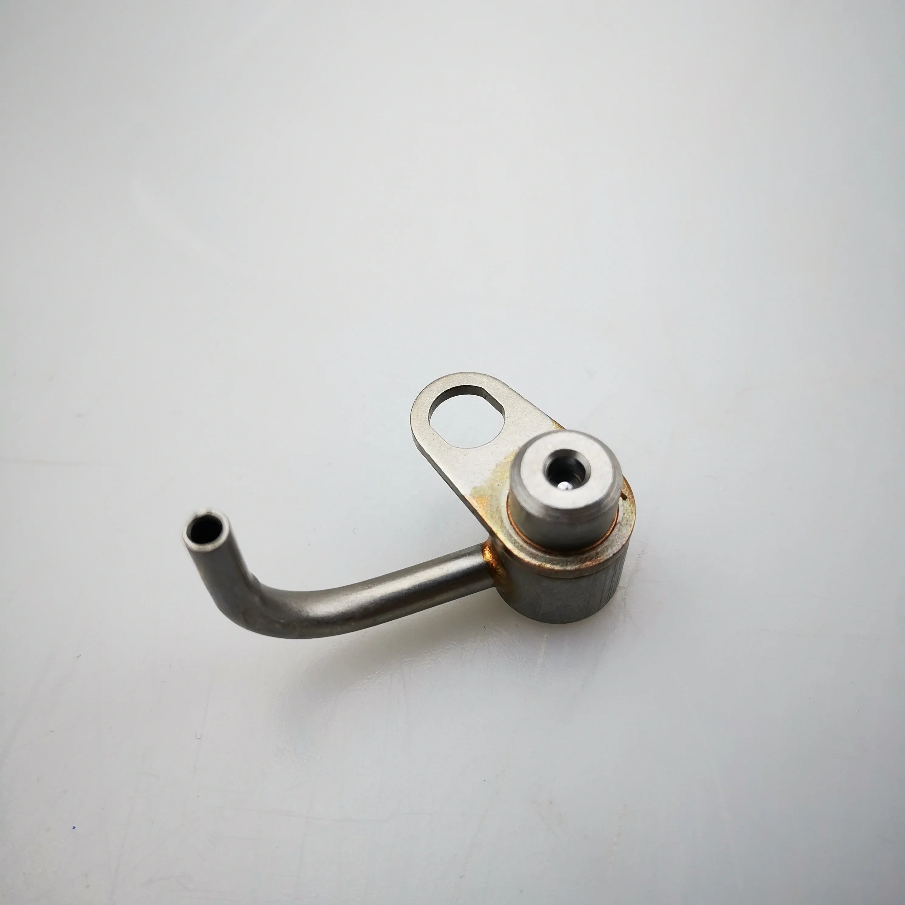 SAIC MAXUS G10 1.9T Piston Cooling Nozzle 10048052