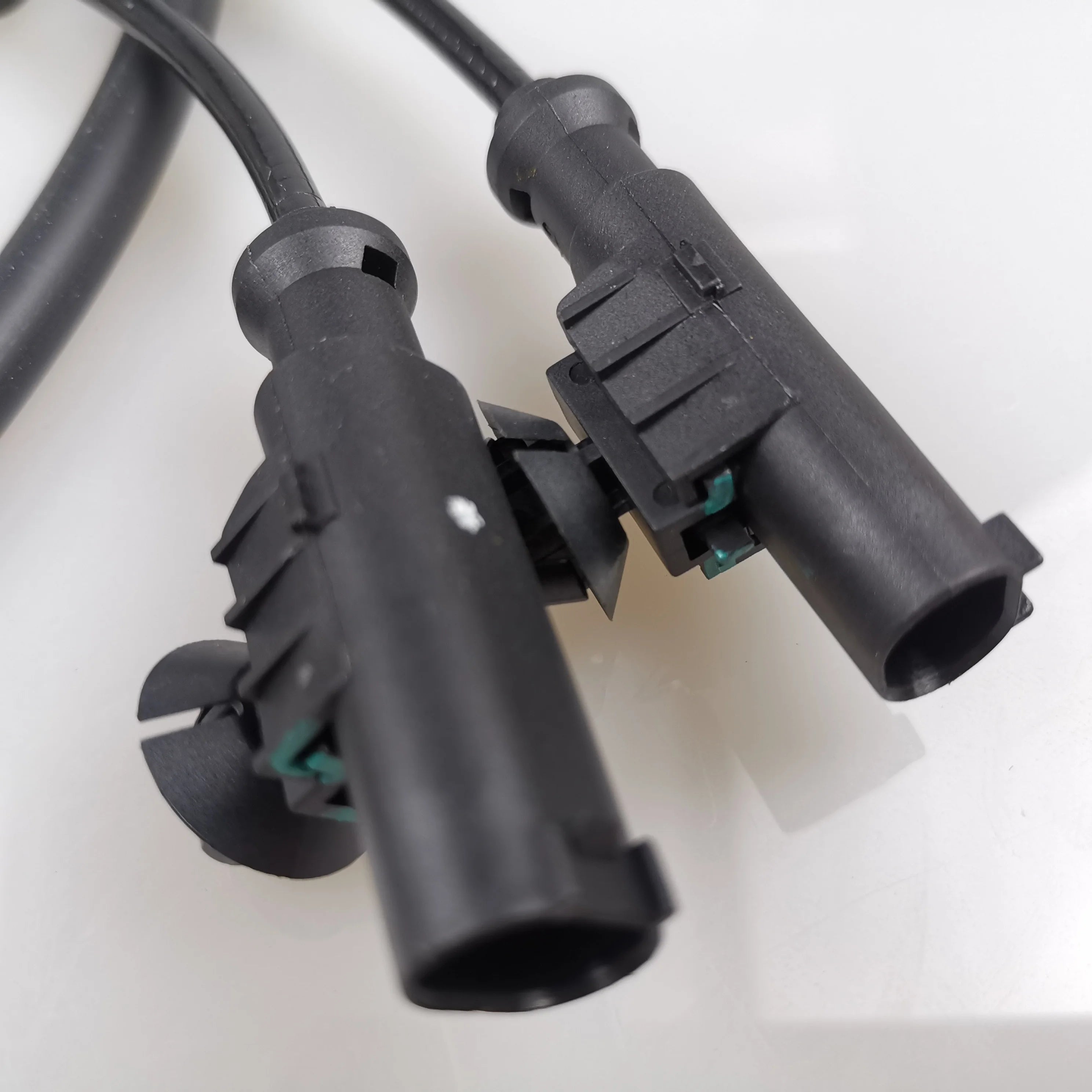 SAIC MAXUS T60 Rear ABS Wheel Speed Sensor C00100125 C00100126