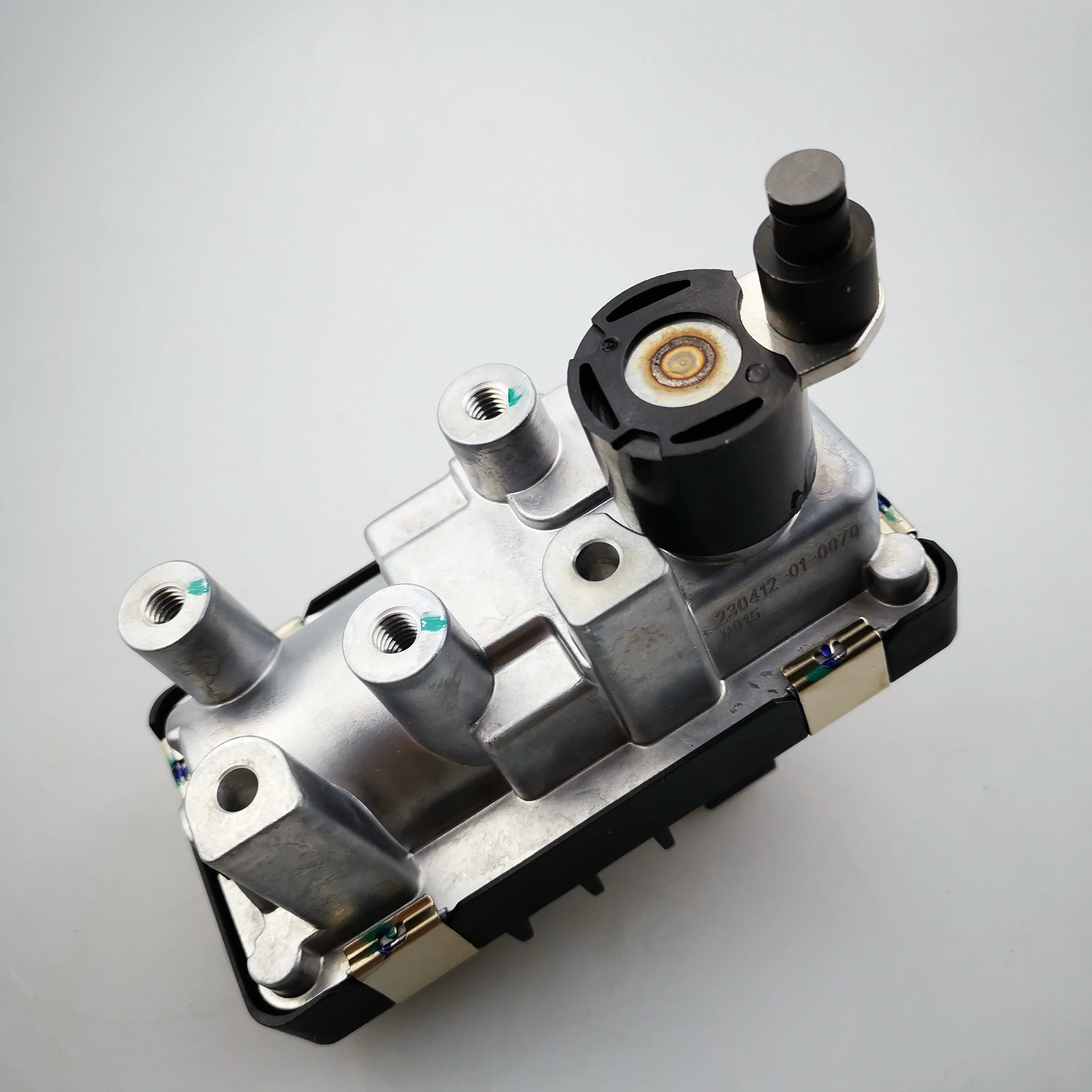 SAIC MAXUS V80 T60 2.0T Turbocharger Control Module Actuator D20D015