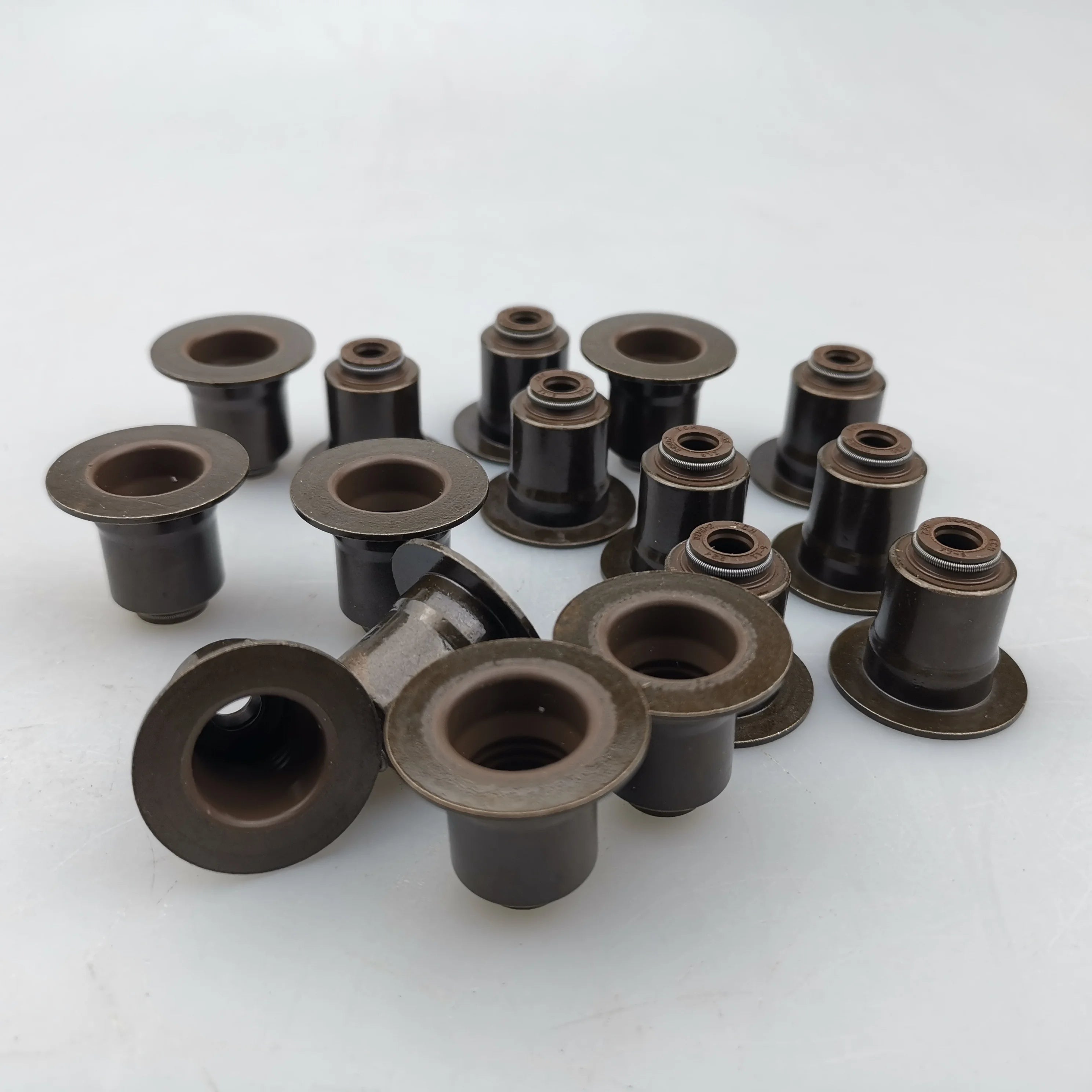 SAIC MAXUS T60 V80 G10 D90 V90 2.0T Valve Stem Oil Seal C00079038