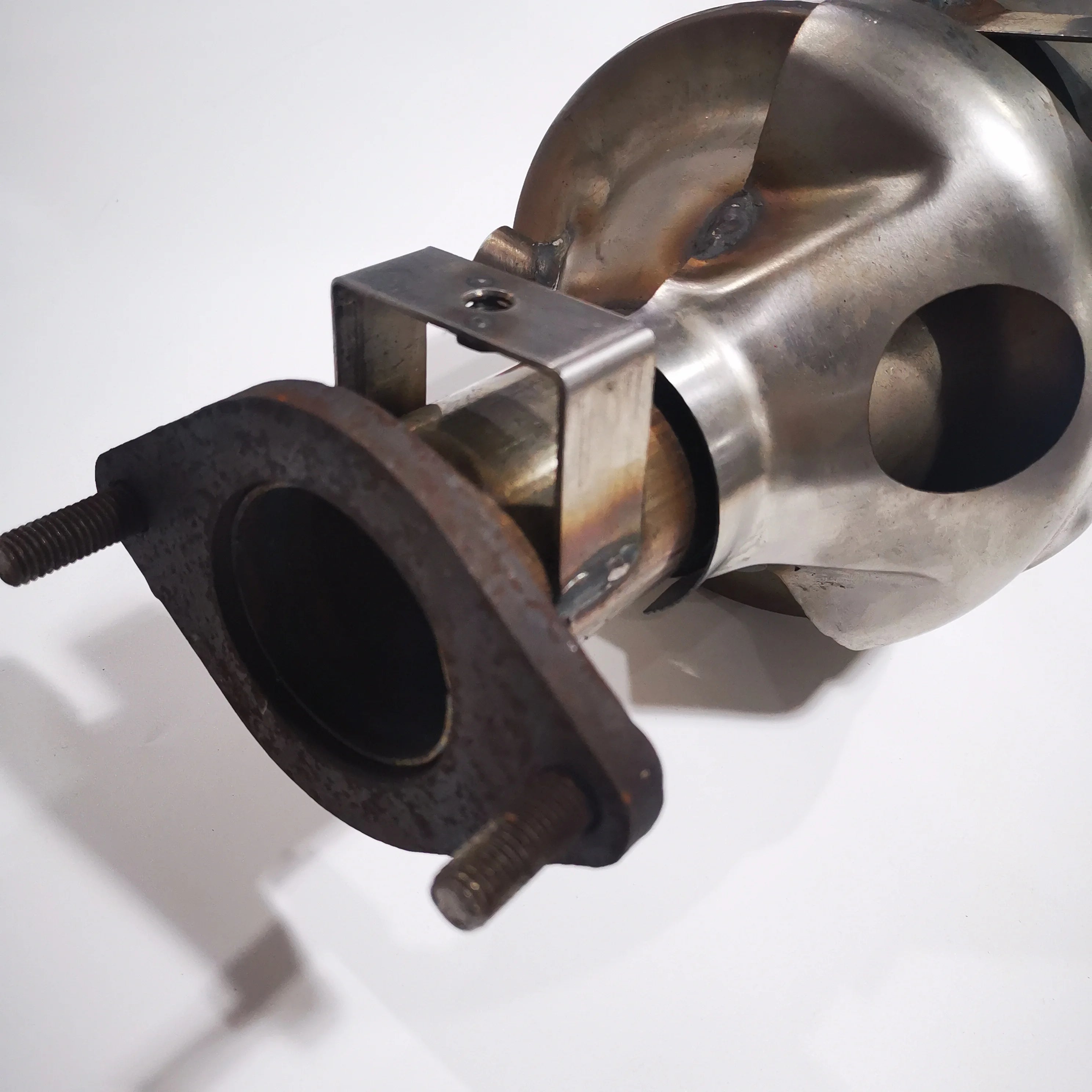 SAIC MAXUS G10 1.9T High Quality Catalytic Converter Assembly C00046188