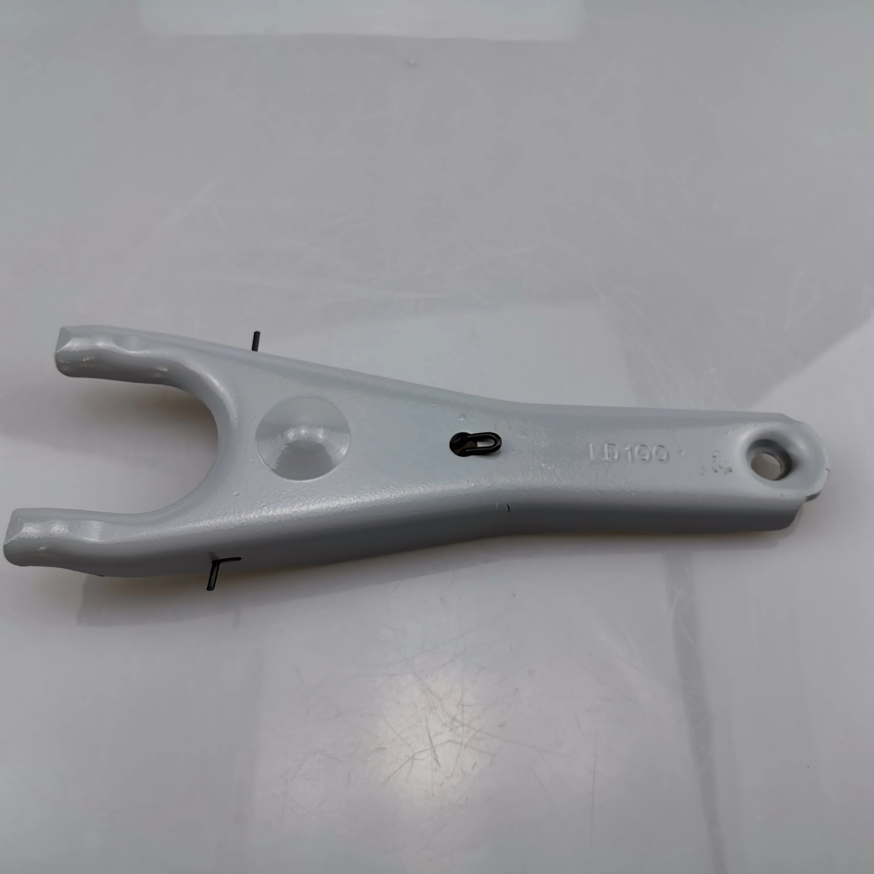 SAIC MAXUS V80 Clutch Release Fork Assembly C00001660