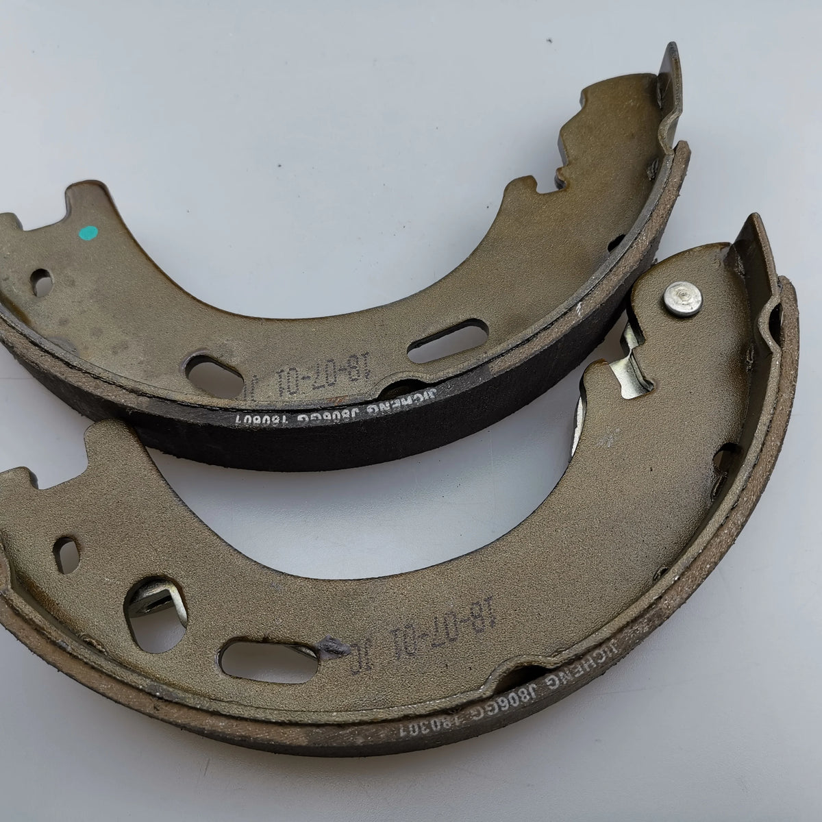 SAIC MAXUS T60 Original Rear Brake Shoe C00089218 C00089219