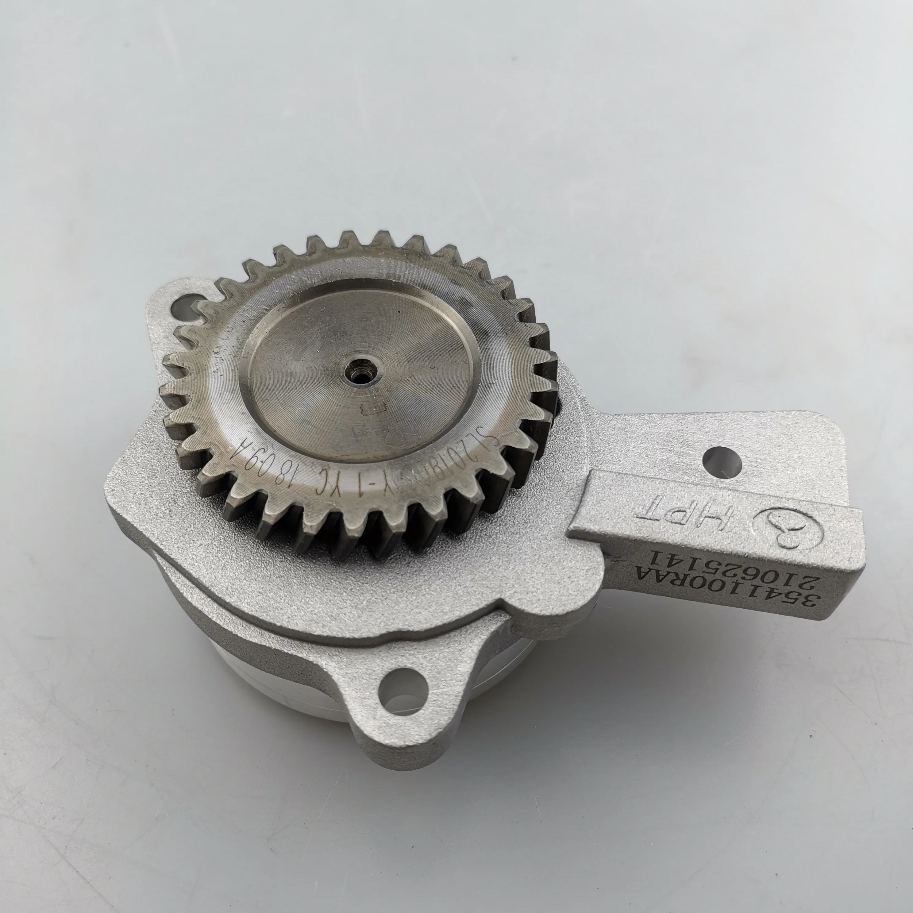 SAIC MAXUS V80 Original Vacuum Pump Assembly C00014666